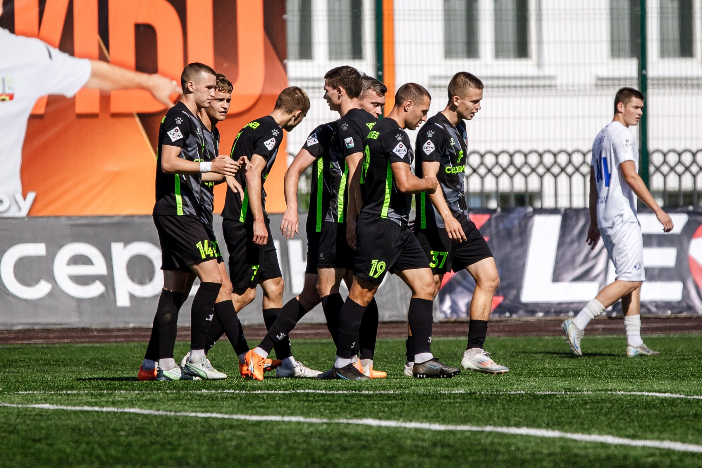 Первенство России по футболу LEON-Вторая лига Б | ФК Иркутск — Чертаново (Москва) | 24.08.25. Фотограф в Иркутске Евгения Айвазова