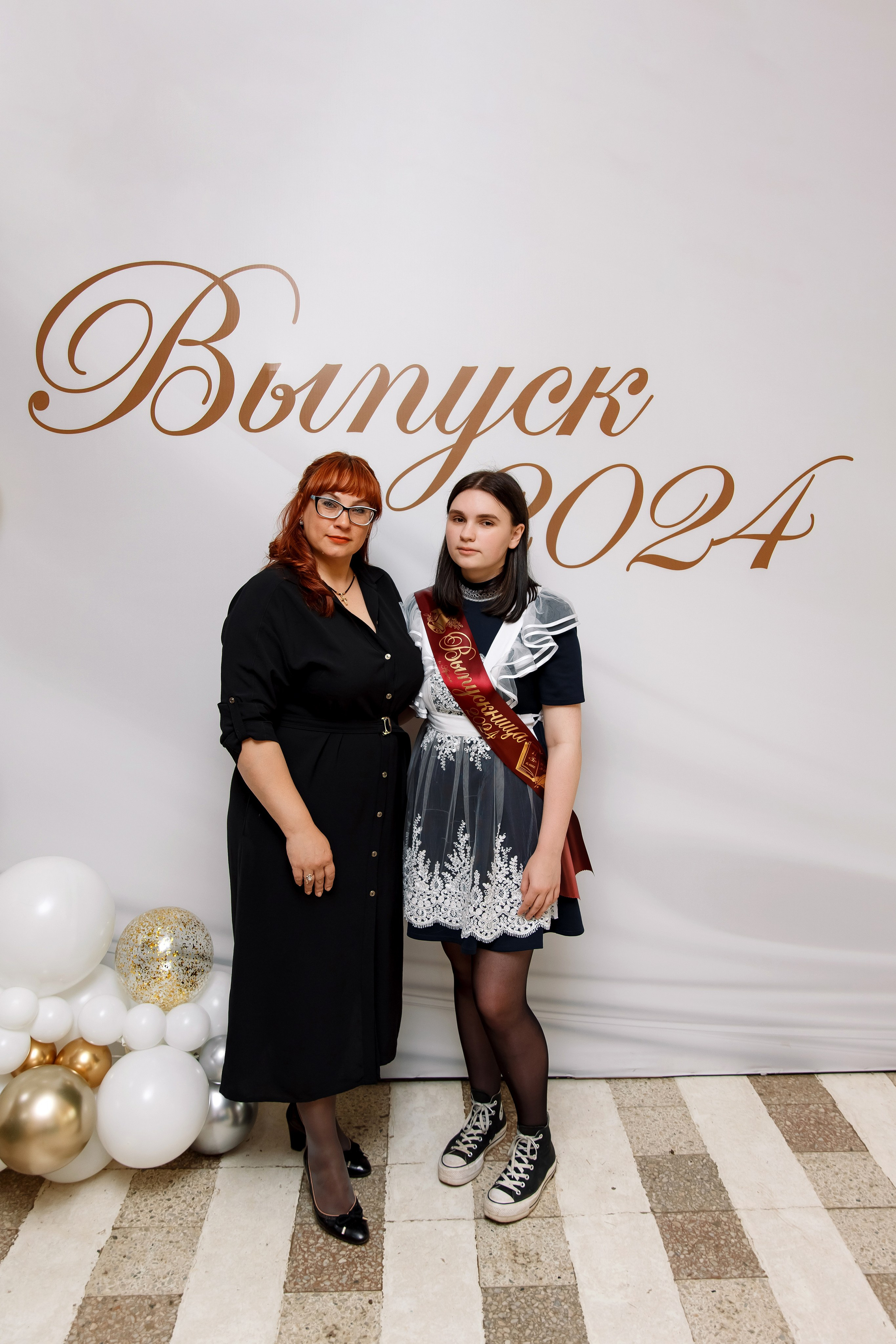 11 класс Последний звонок. Фотограф Любовь Корниенко, Примоский край