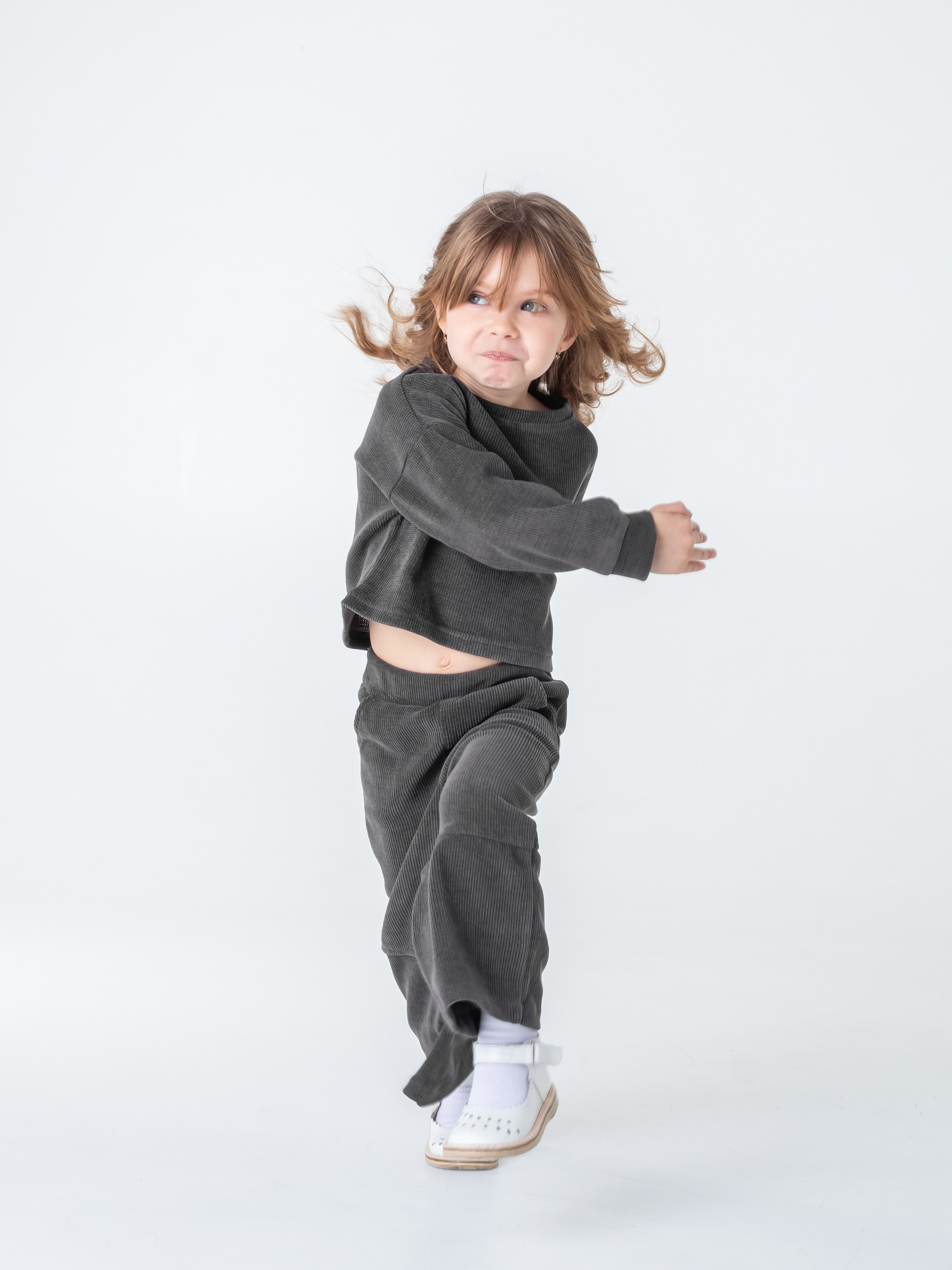 Детское платье и костюм. Фотограф в Краснодаре Арина Кудряшова