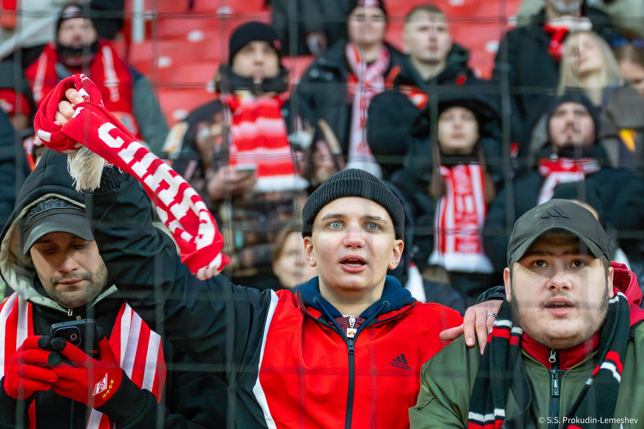 Спартак-Оренбург. Фотограф. Репортаж. Спорт. Концерты и мероприятия