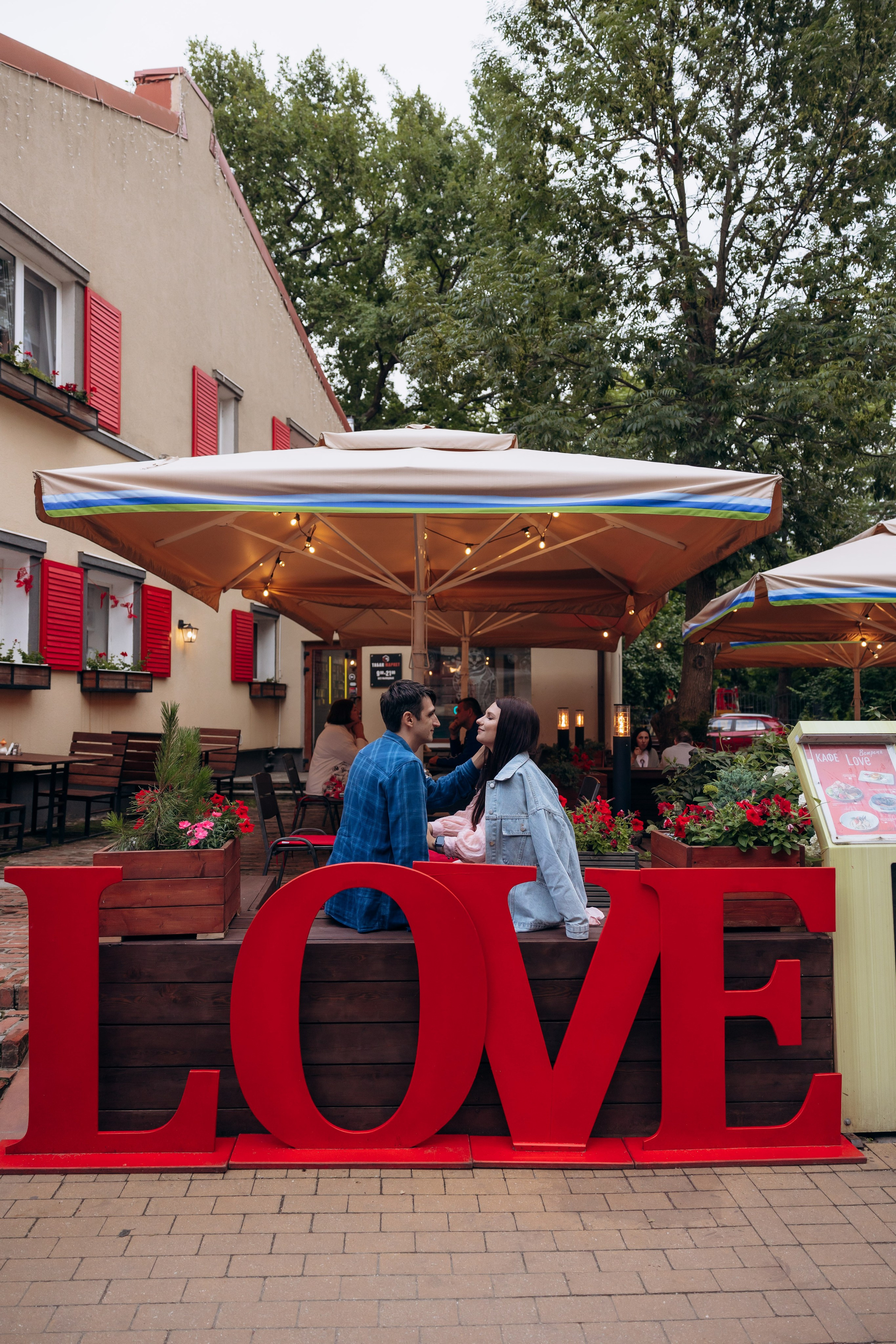 Городская прогулка Зеленоградск. Фотограф в Калининграде свадебная фотография, репортажная, фотосессии