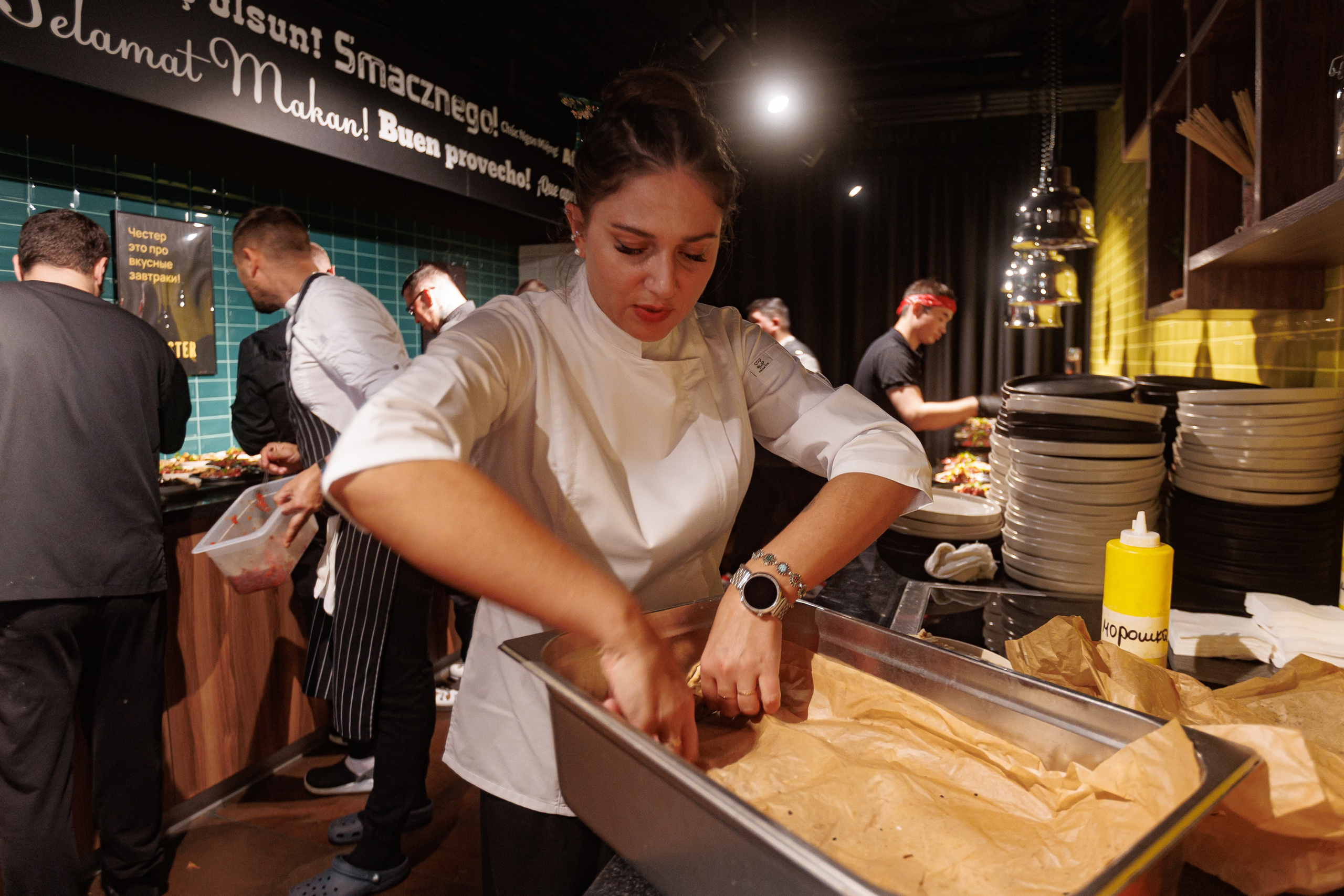 Фотографии с Гастроужина Честер Челябинск 5 ЛЕТ.5 ШЕФОВ