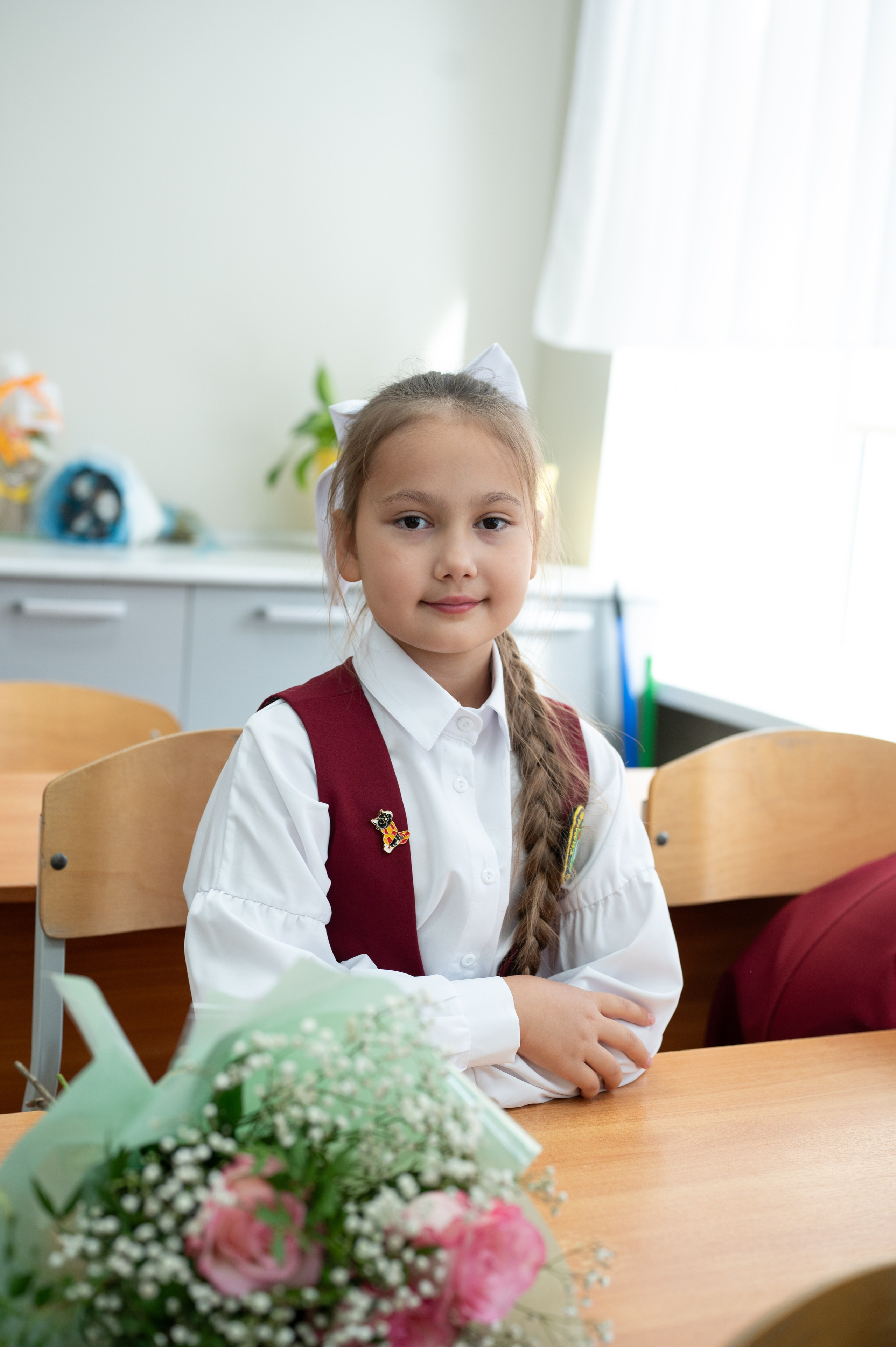 1 сентября 16 гимназия 2 класс (линейка + в классе+ на улице). Фотограф новорожденных, семейный детский в Тюмени Татьяна Морозова