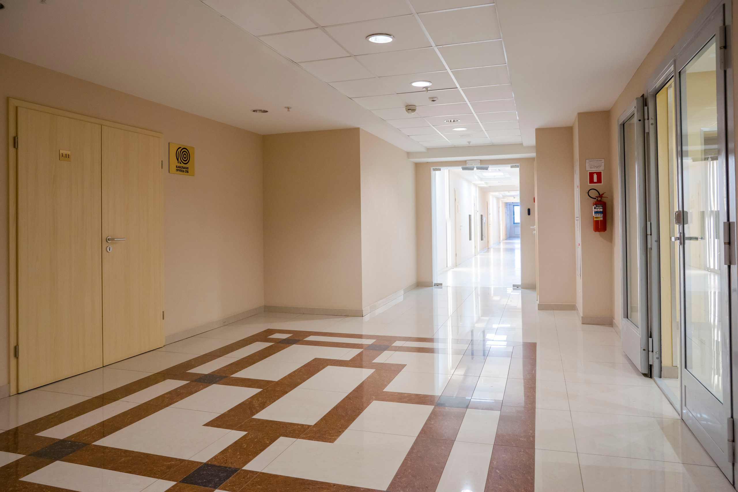 Интерьерная фотосъёмка бизнес центра Биржа. Фотограф в Санкт-Петербурге. Репортажная и все съёмки для бизнеса