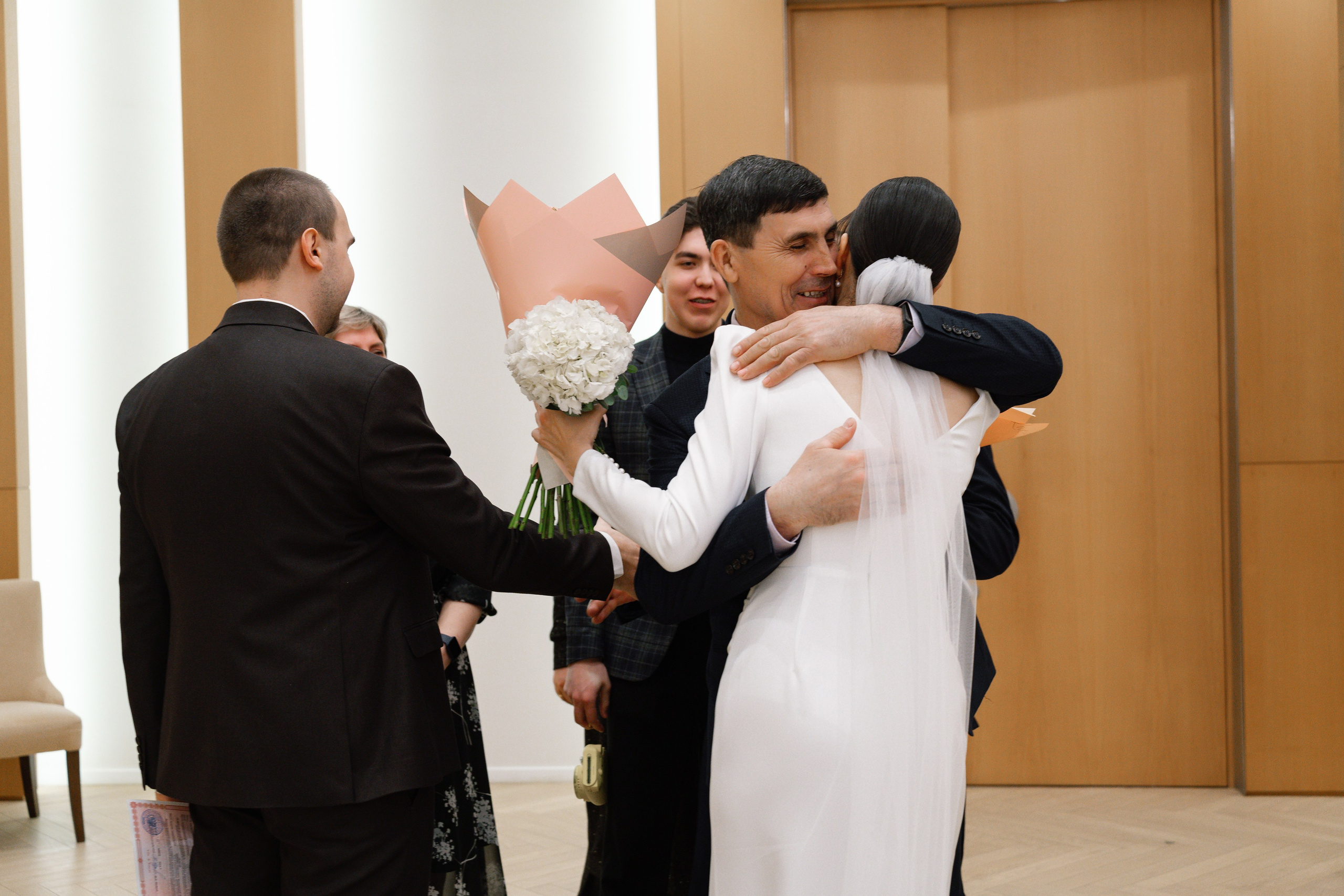 Свадебная фотосессия Карины и Александра в Барвиха Luxury Village