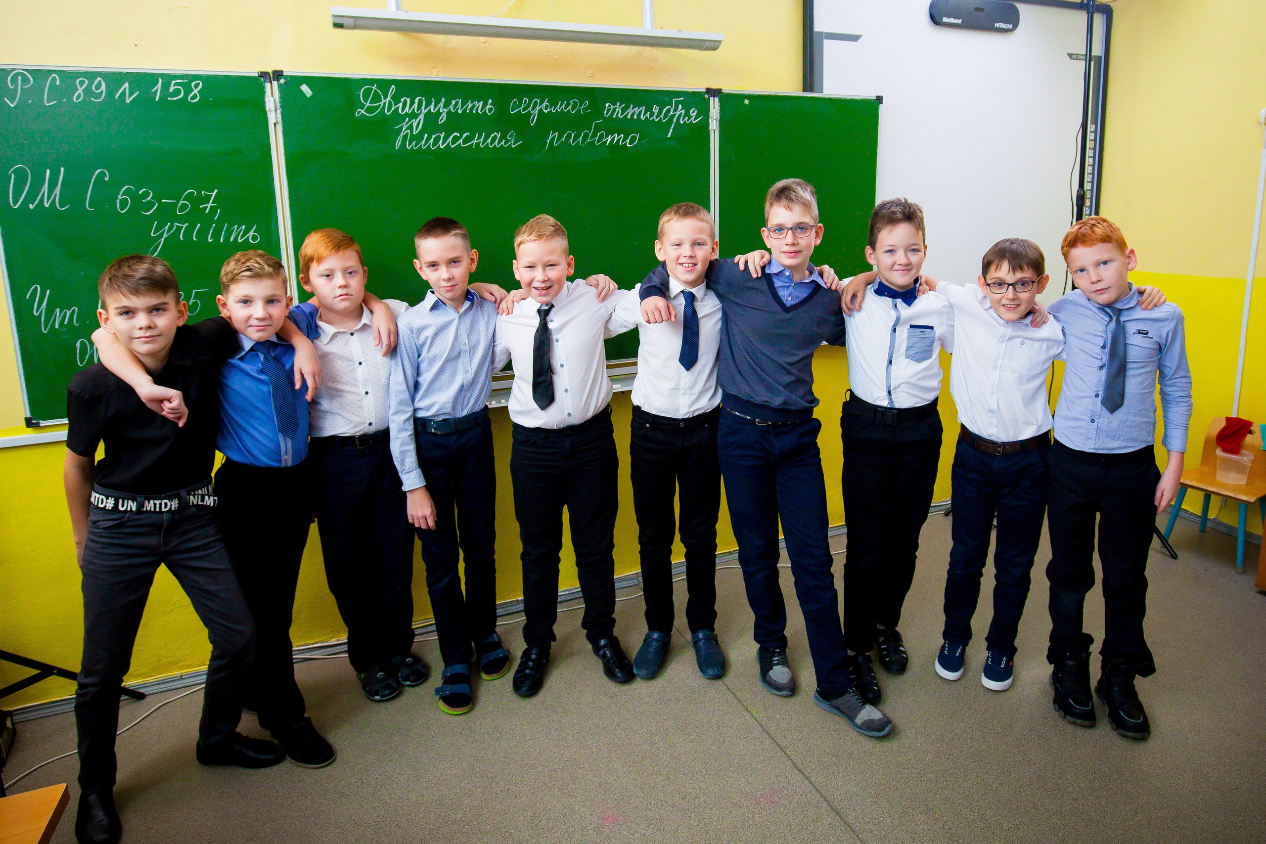 Съёмка младших классов. Фотограф в Мурманске Андрей Полярик, фотоальбомы