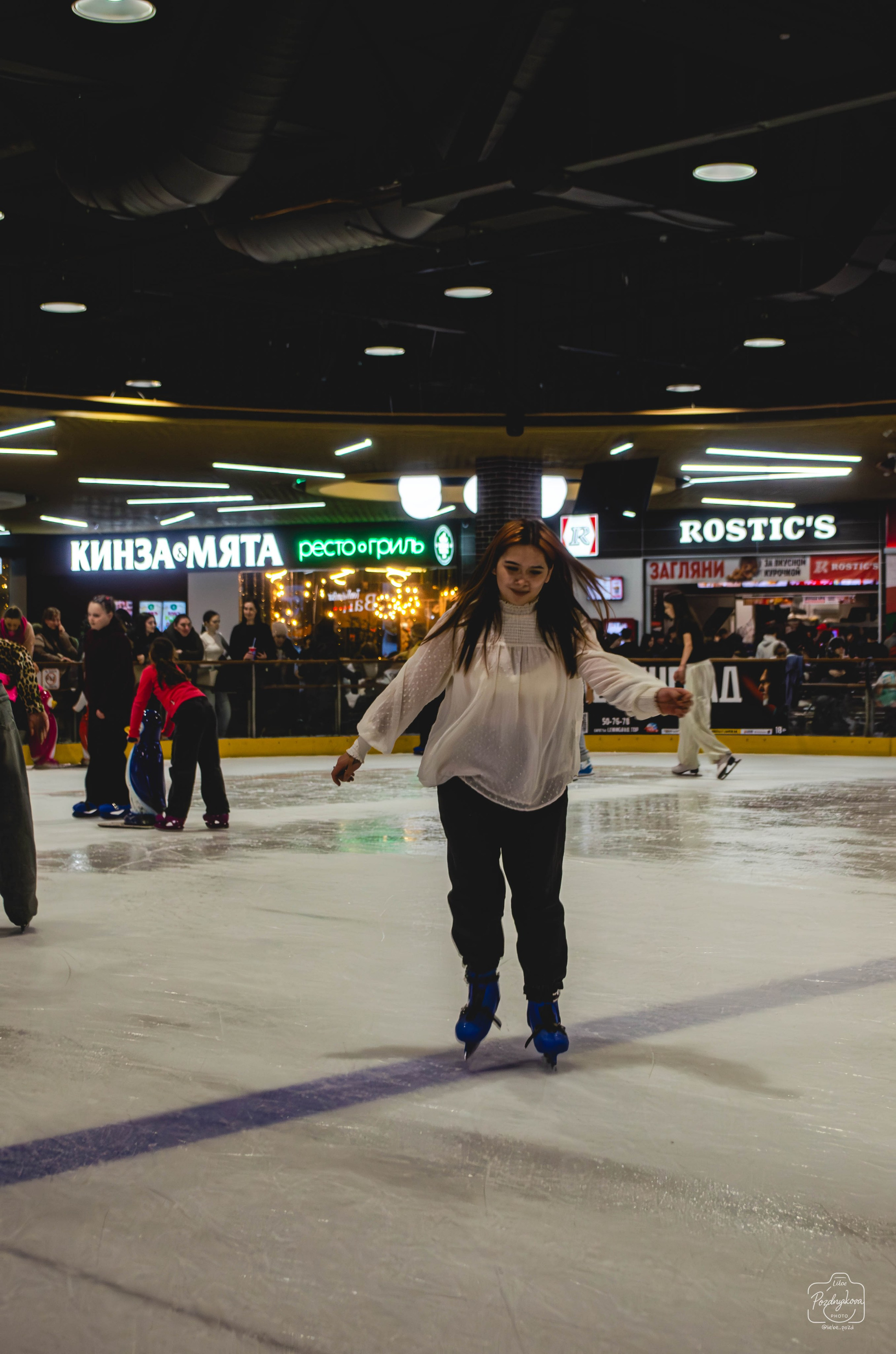 ТРЦ Galaxy Барнаул Traveler`s coffee и каток|Раиса Дорохова|10.01.2026. Фотограф-видеограф Познякова Любовь