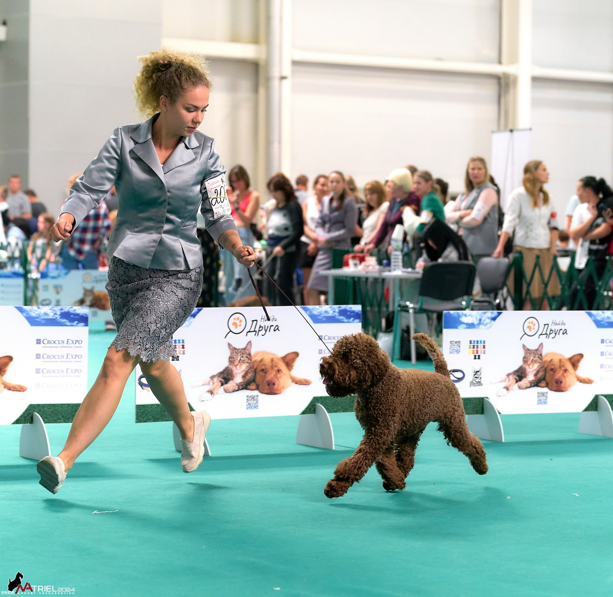 Съемка на выставке в Крокус