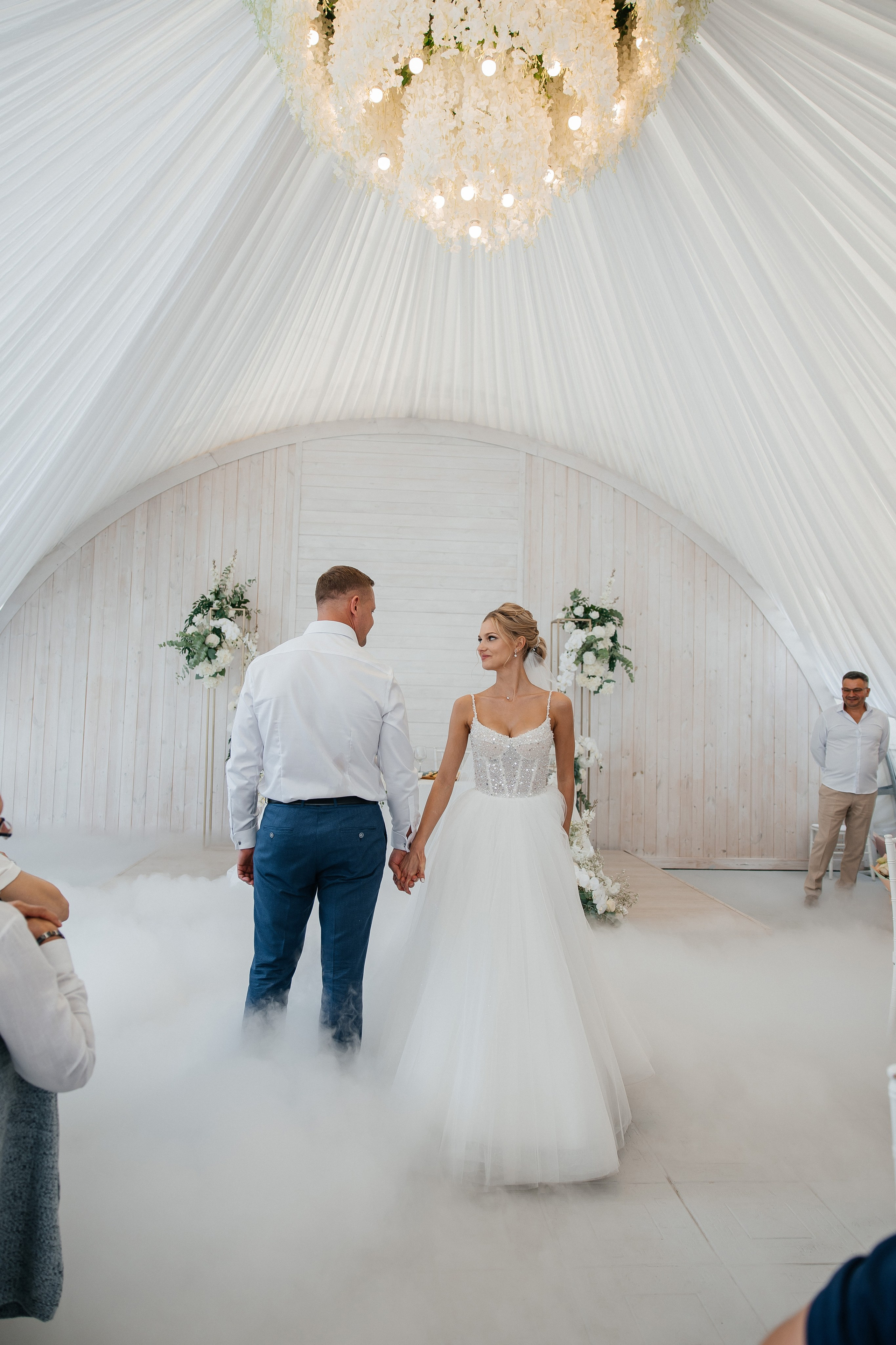 Фото и видеосъемка на свадьбу пакетом услуг. Фотограф, видеограф на свадьбу в Москве Никита Назаров