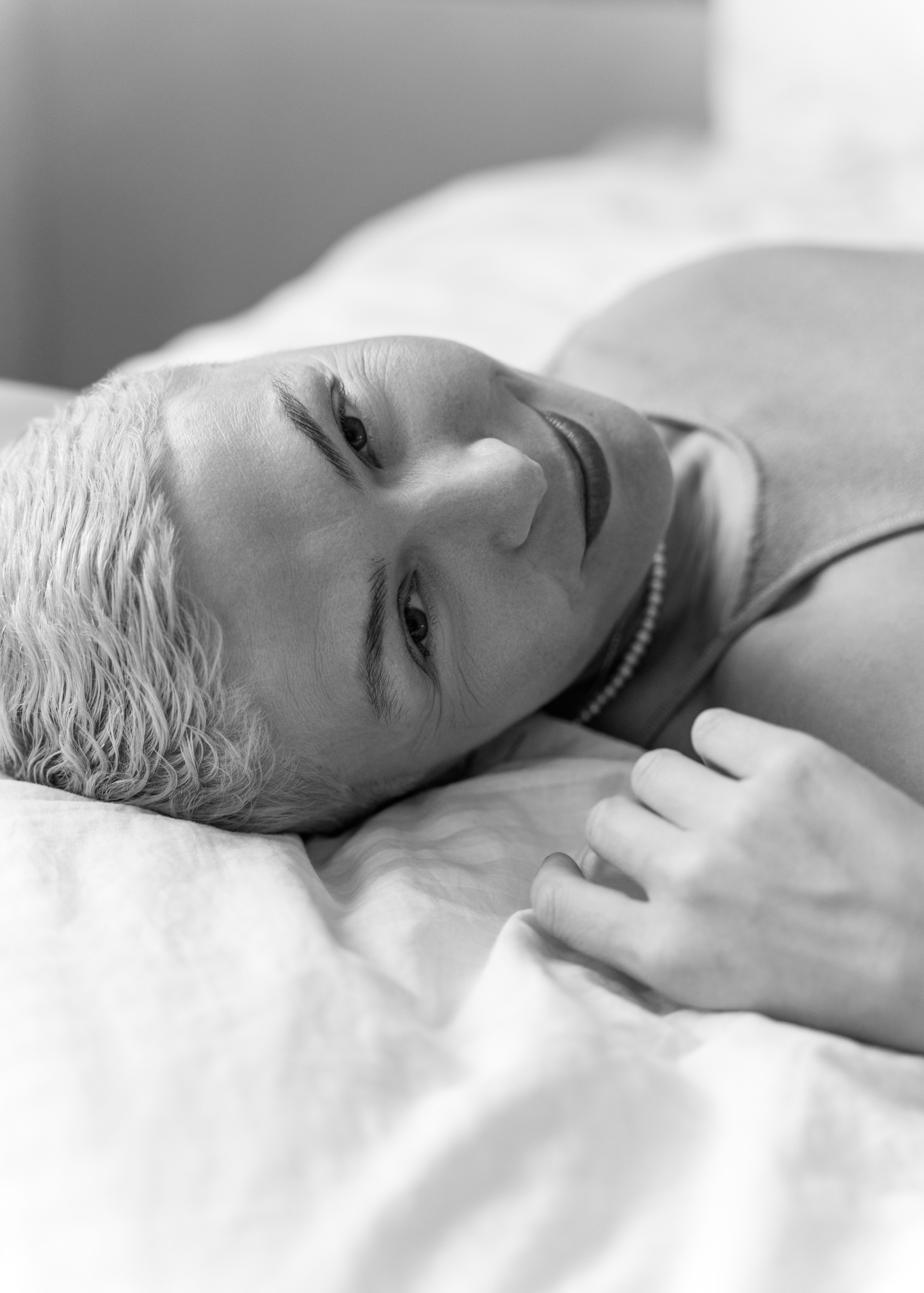 Будуарная съемка в студии в Красноярске. Женский фотограф в Красноярске