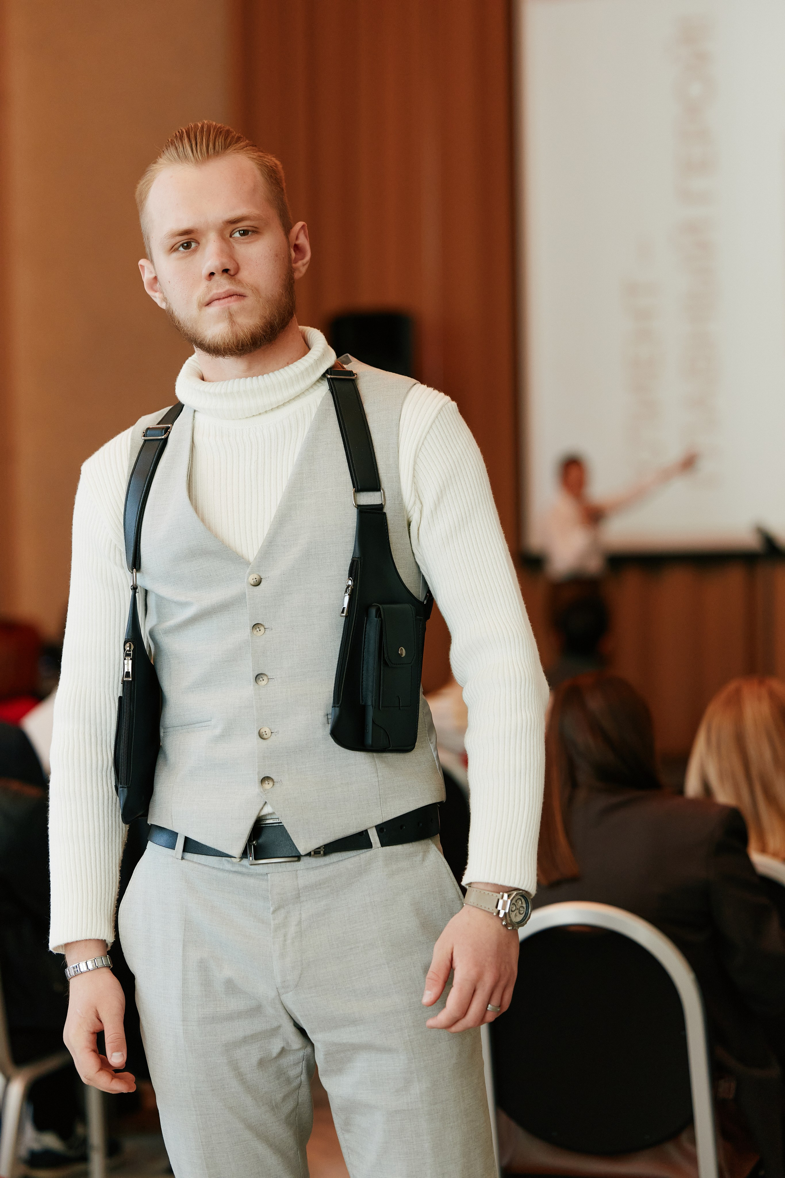 Форум Бизнес-тренды 2025 в Marriott Hotel 28.04. Свадебный репортажный фотограф краснодар максим дремов дрёмов фотосессия студия цена