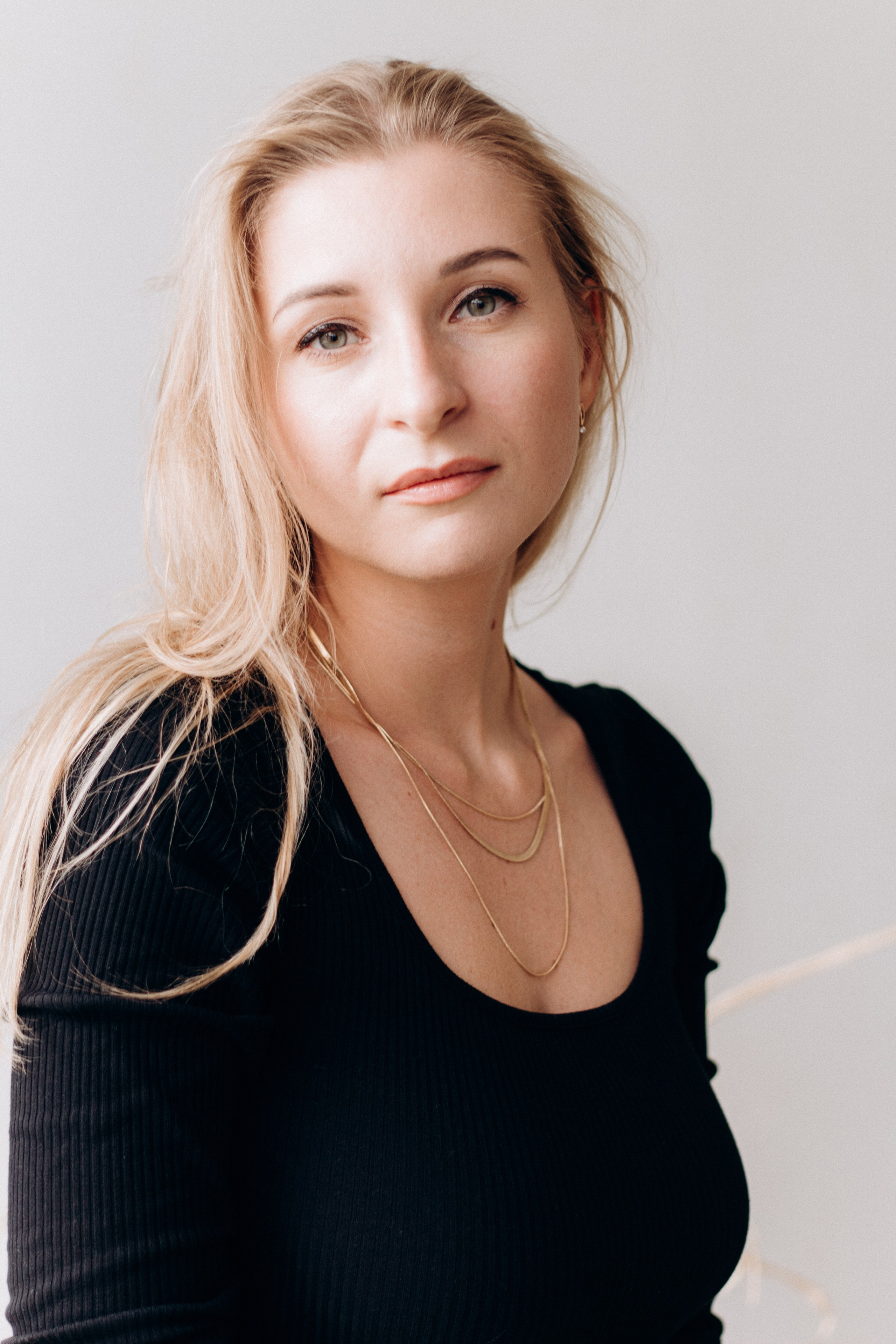 Портрет в студии. Людмила. Фотограф в Екатеринбурге Пойгина Елена