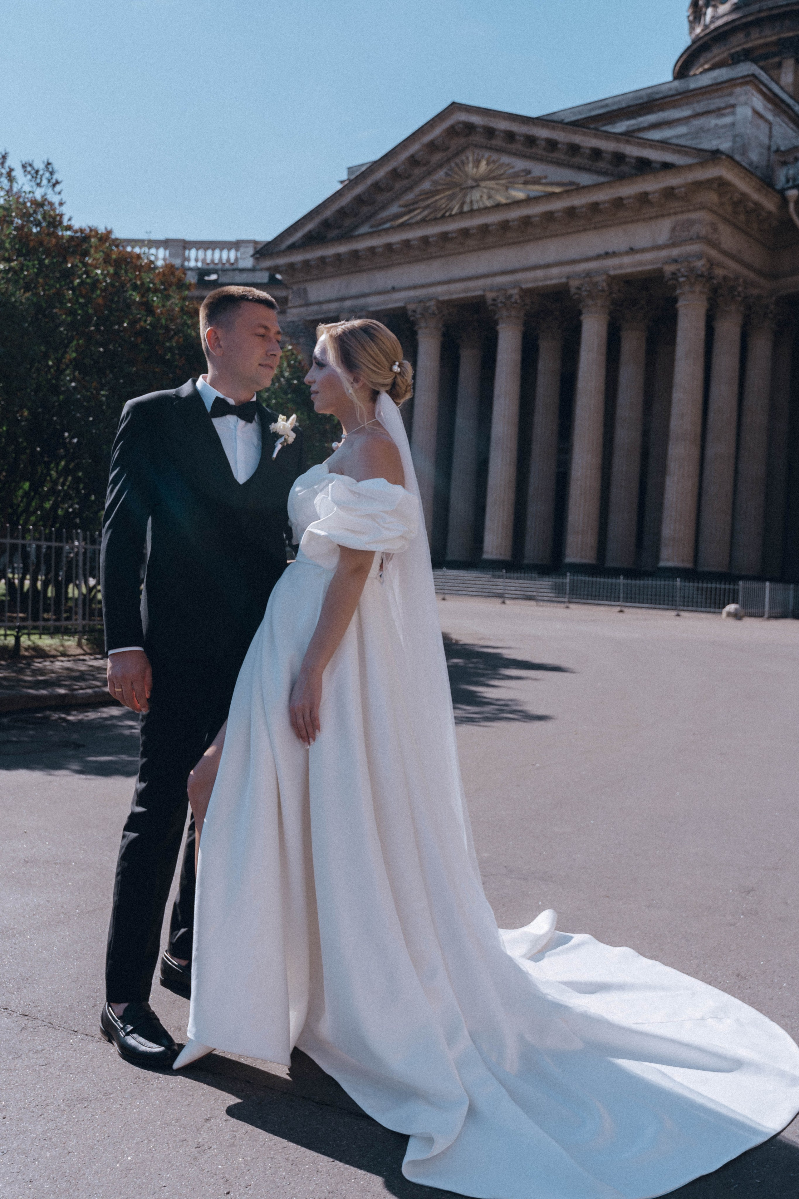 СВАДЕНБНАЯ СЬЕМКА НА КАТЕРЕ ПО КАНАЛАМ САНКТ-ПЕТЕРБУРГА И В АКВАТОРИИ НЕВЫ. Профессиональный фотограф, Санкт-Петербург — Виктория Богомолова