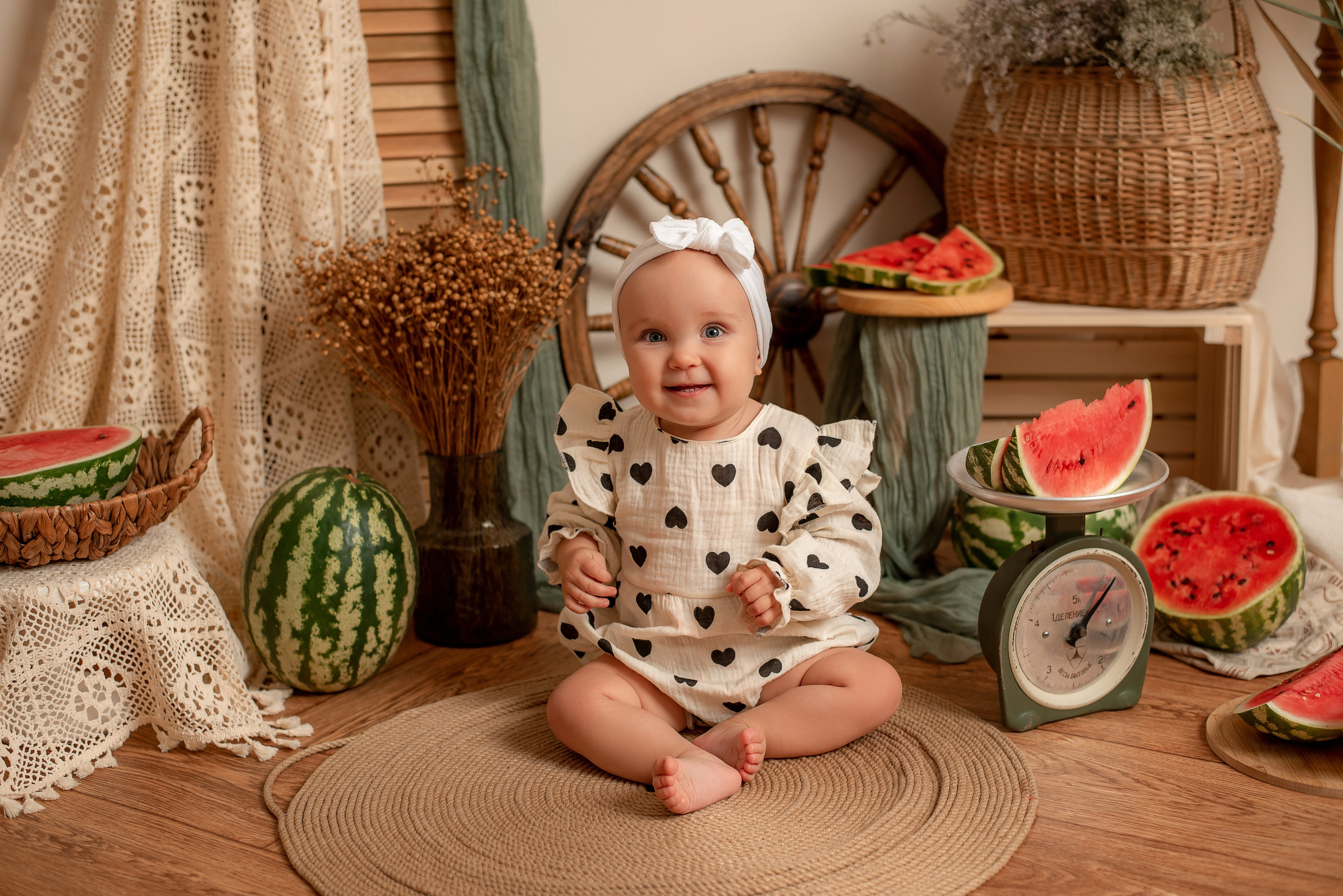 Арбузная фотосессия с Лизой и Софией. Семейный и детский фотограф Наталья Горда