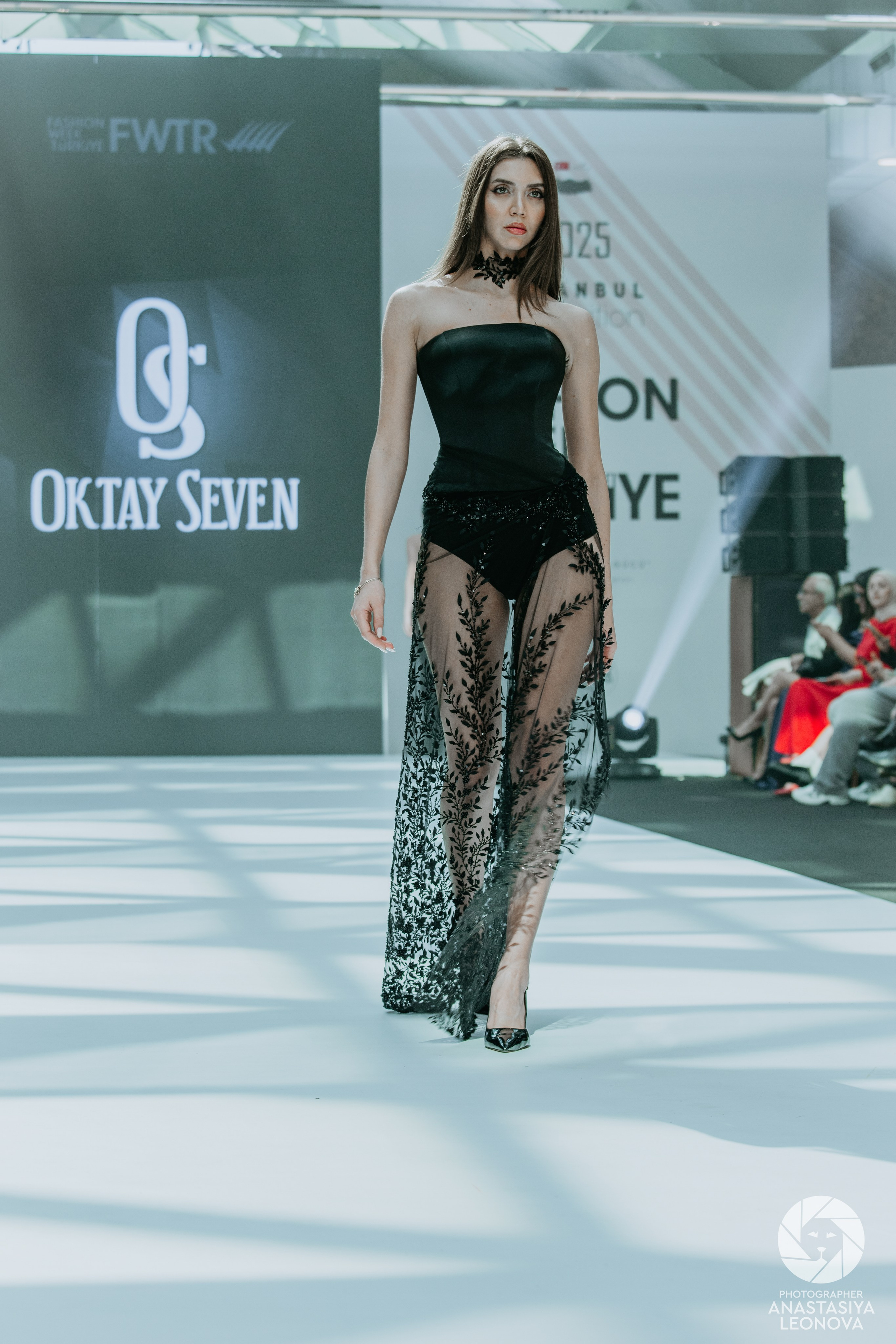 Fashion Week Türkiye [spring, 2025]. Anastasia Leonowa