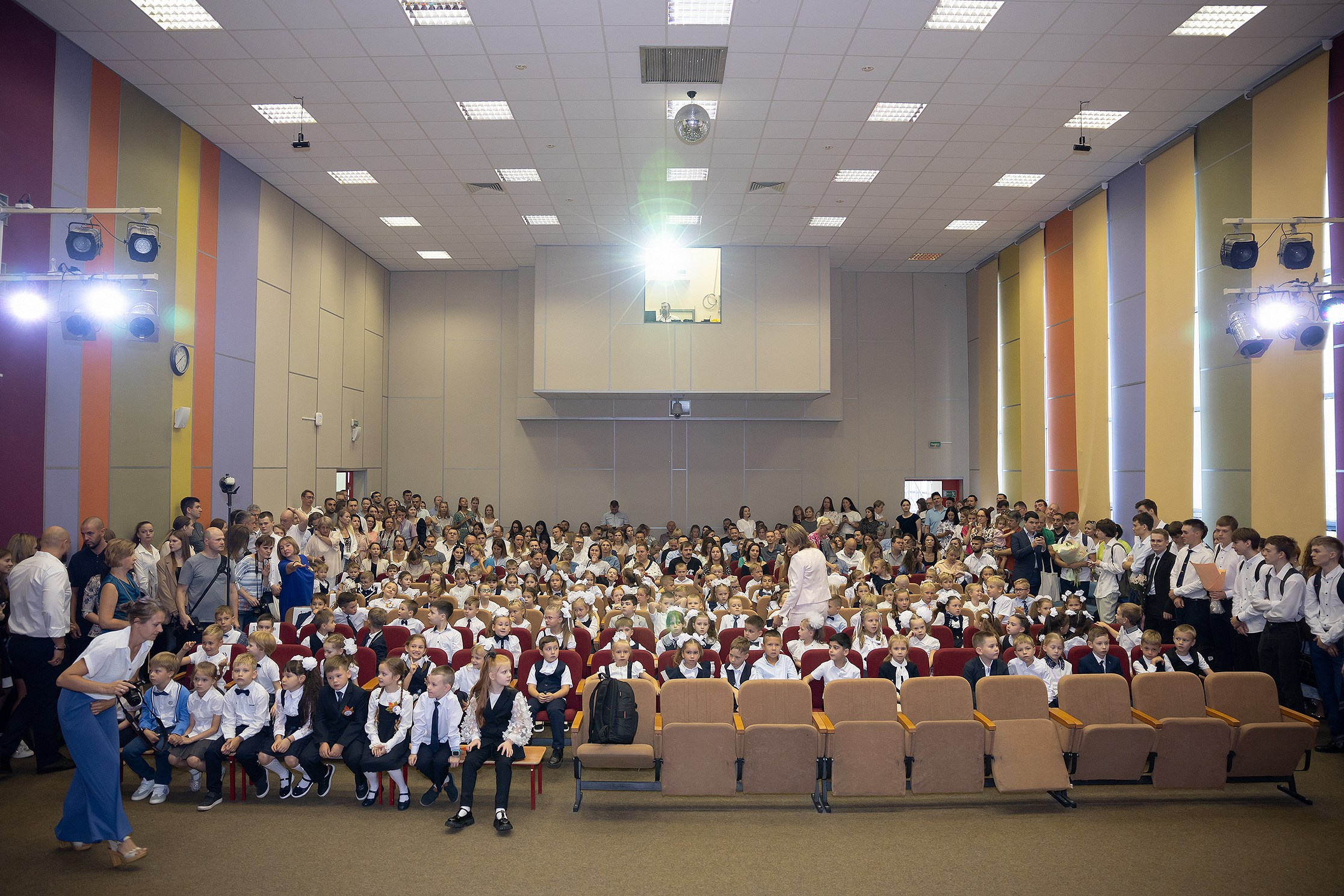 1 Сентября репортаж. Профессиональный Фотограф в Москве Андрей Славнов