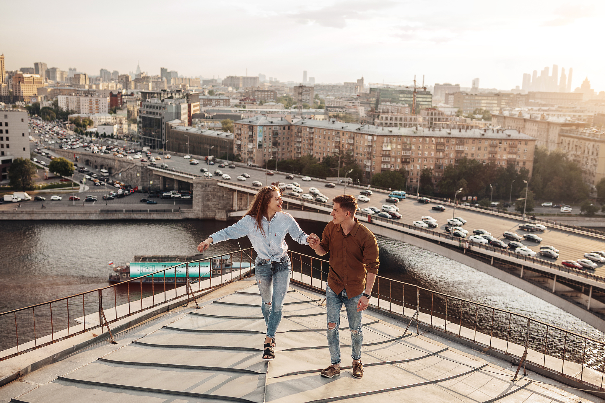 Игорь и Соня на крыше. Семейный фотограф в Москве Марина Петра