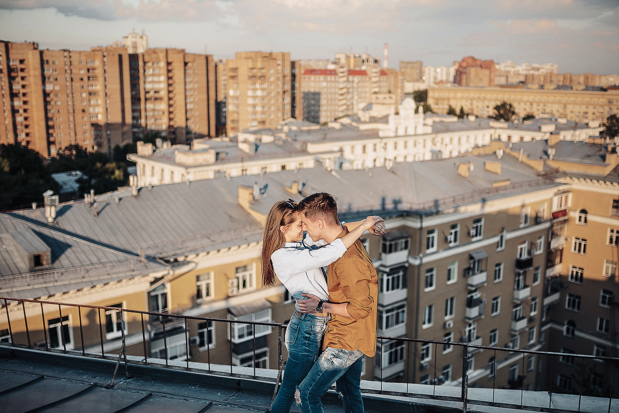 Игорь и Соня на крыше. Семейный фотограф в Москве Марина Петра