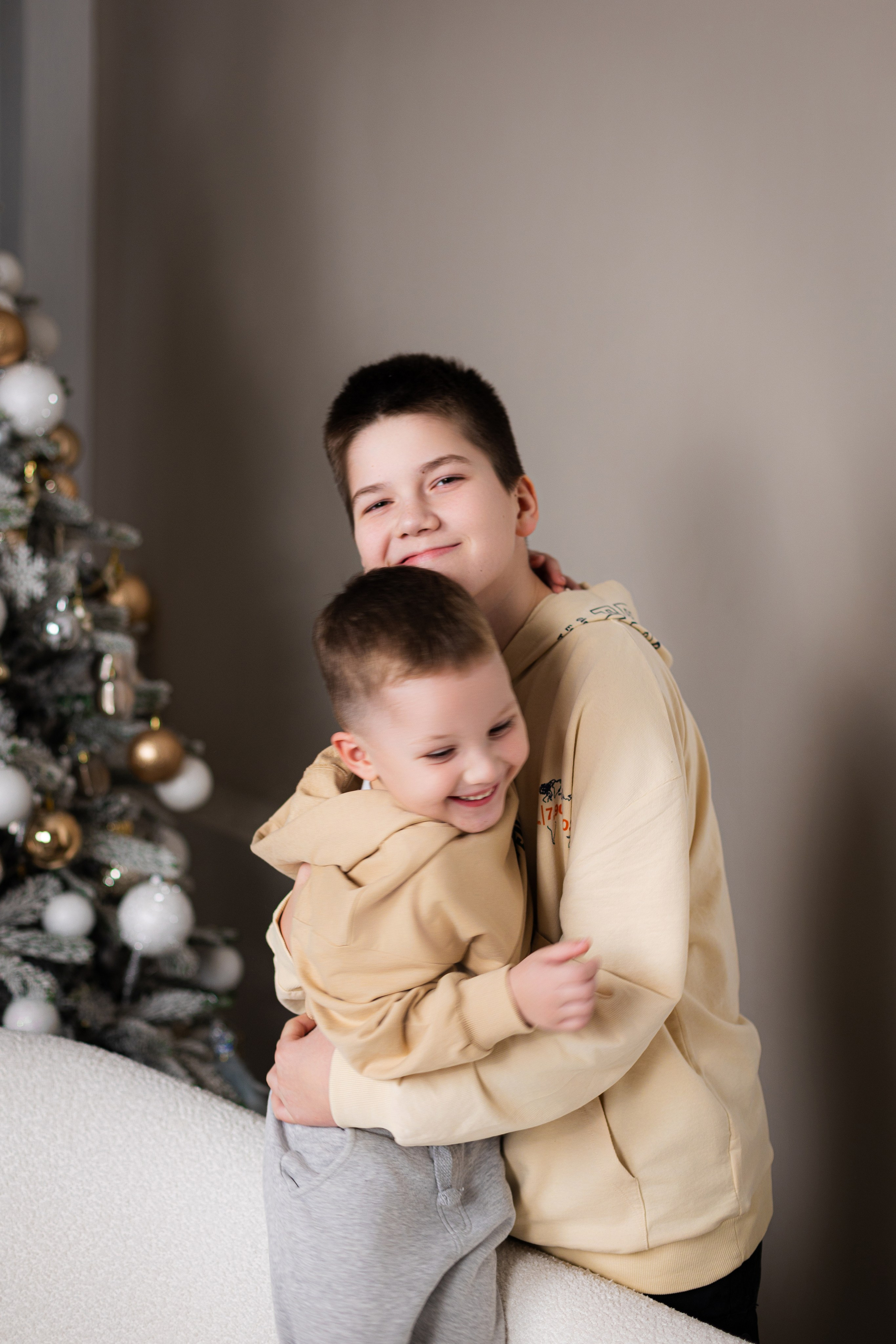 Наталья, Владимир, Лера, Матвей и Тимур. Фотограф ВИКА МЕДУЗА