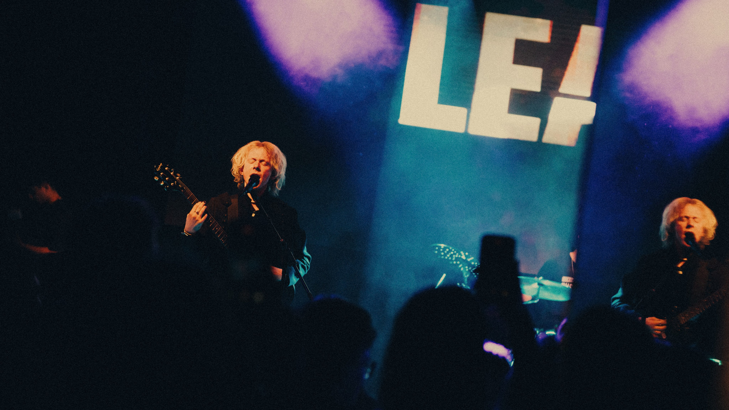 Leap | Концерт The Entropy Tour. Фотограф в Праге Александр Пивоваров