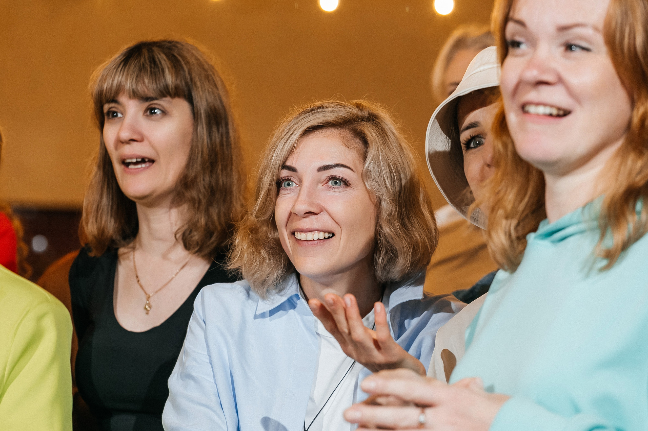 Выпускной 9 класс. Фотограф в Санкт-Петербурге Виктория Безверхая