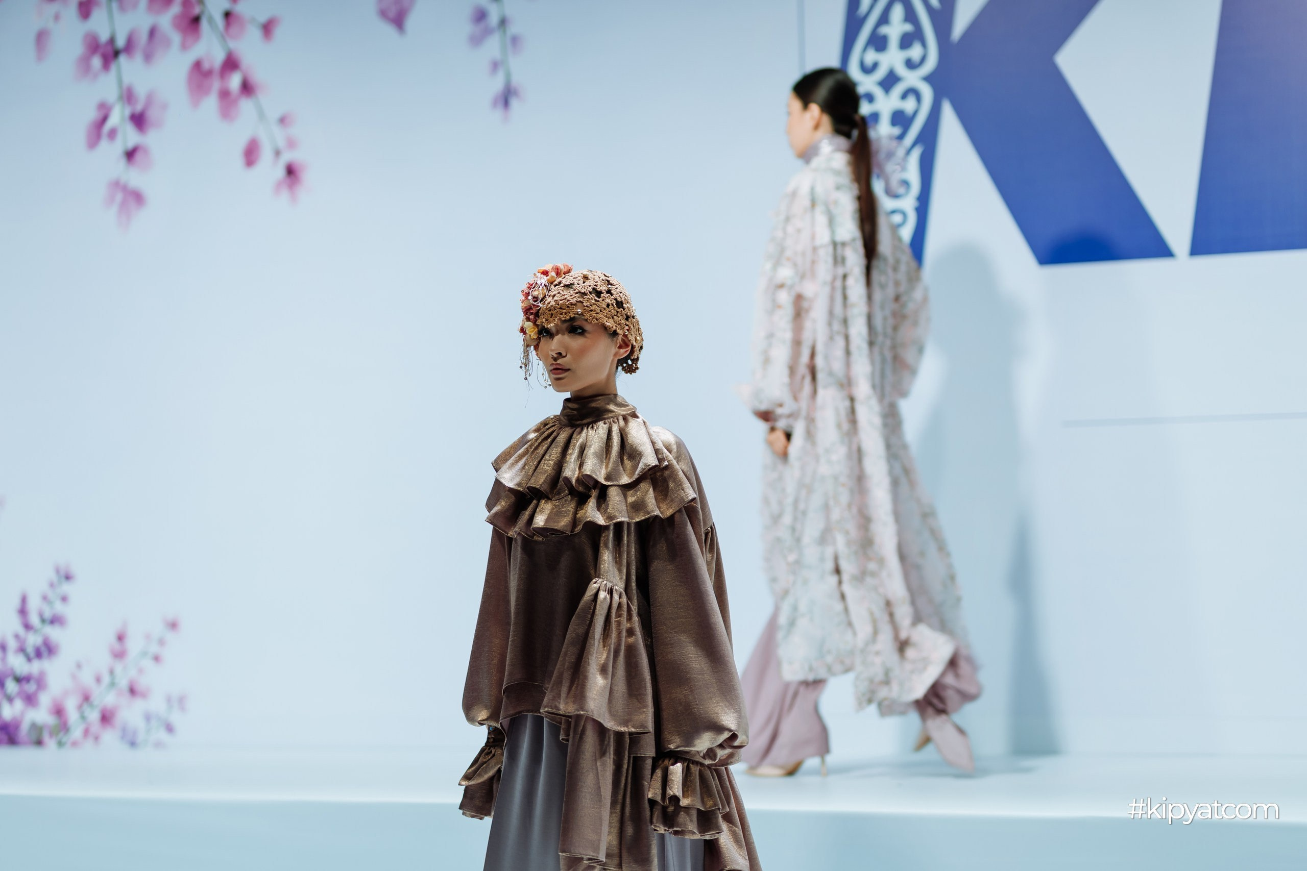 KAZAKHSTAN FASHION WEEK SHYMKENT 11 SEASON. Кипятком Шымкент
