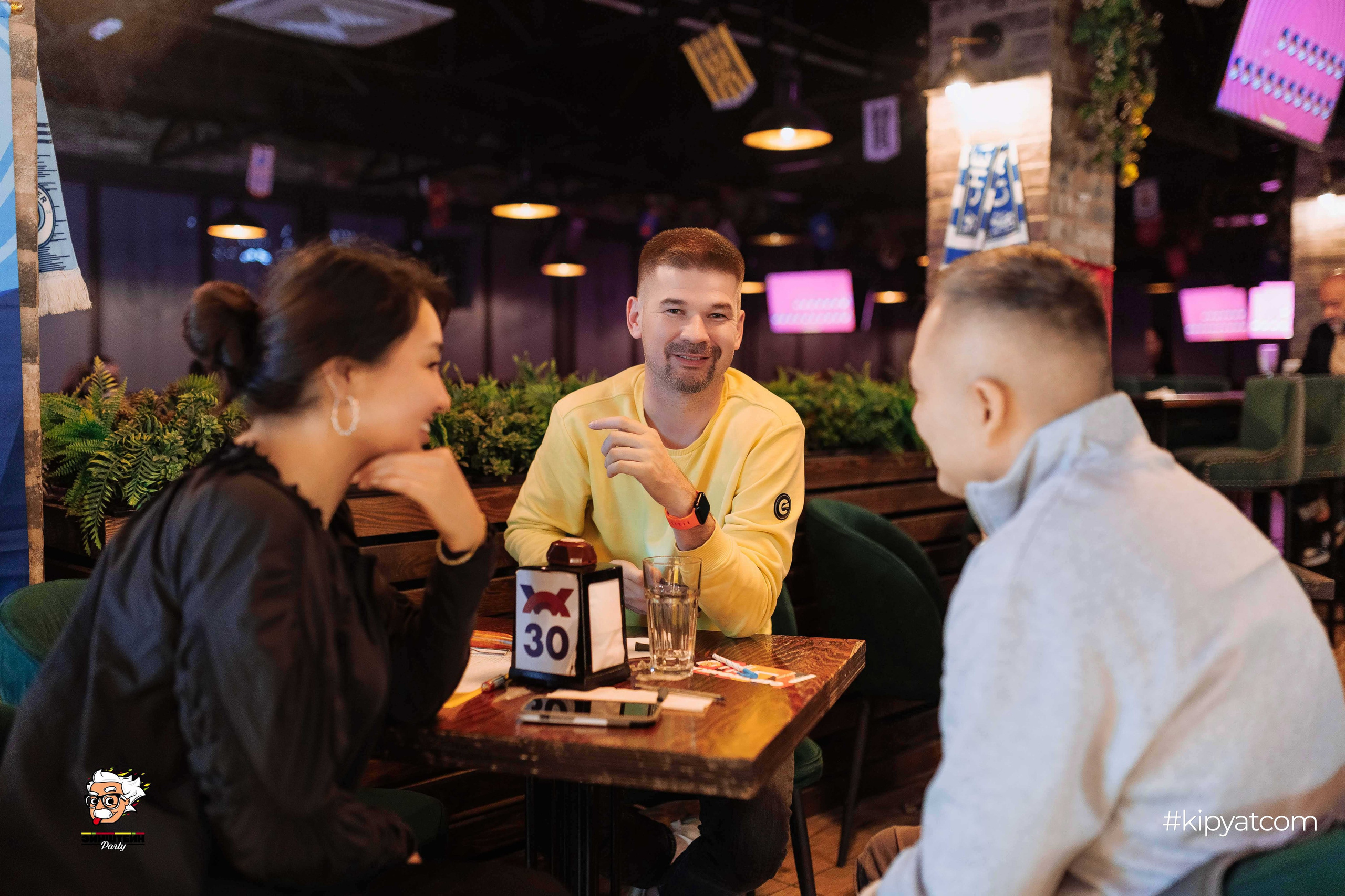 Эйнштейн Party