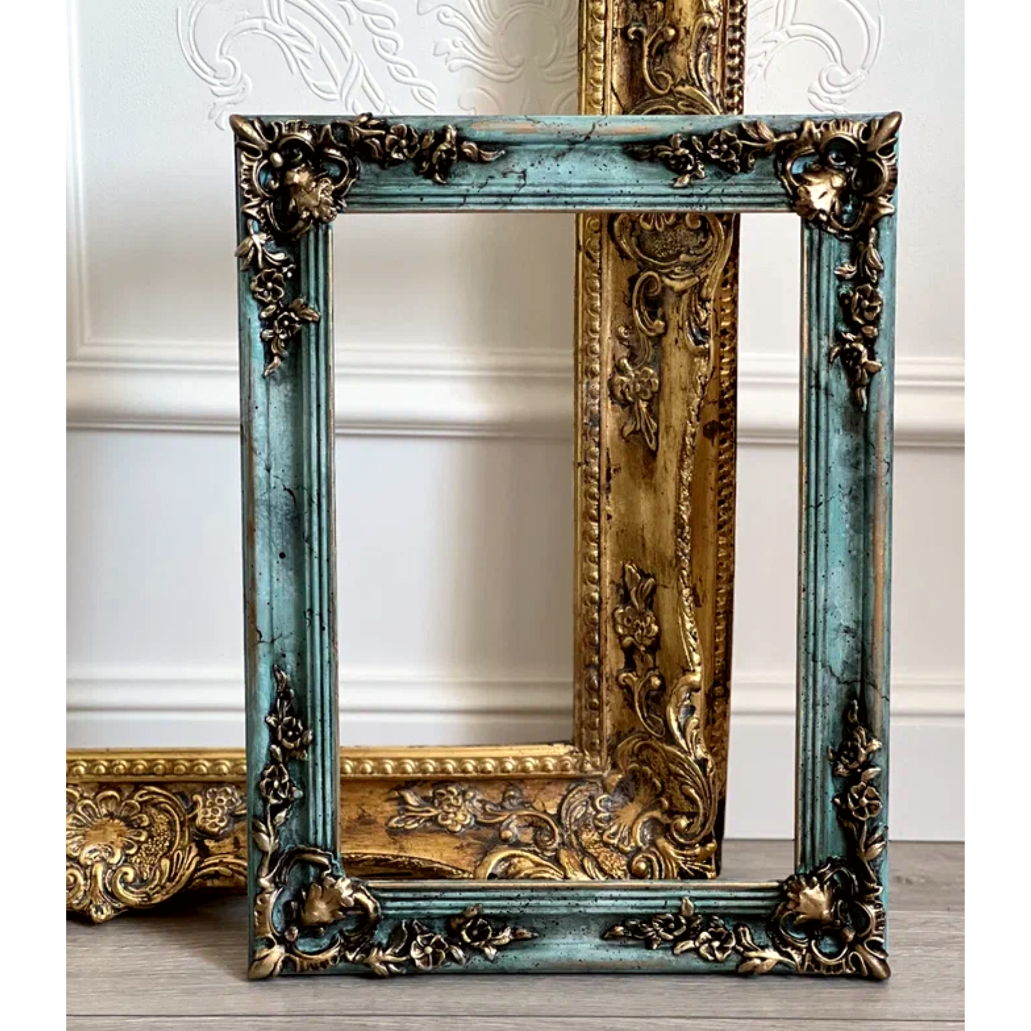 Рамы «Голубой мрамор». Купить premium art, интерьерные картины в интернет-магазине MONA