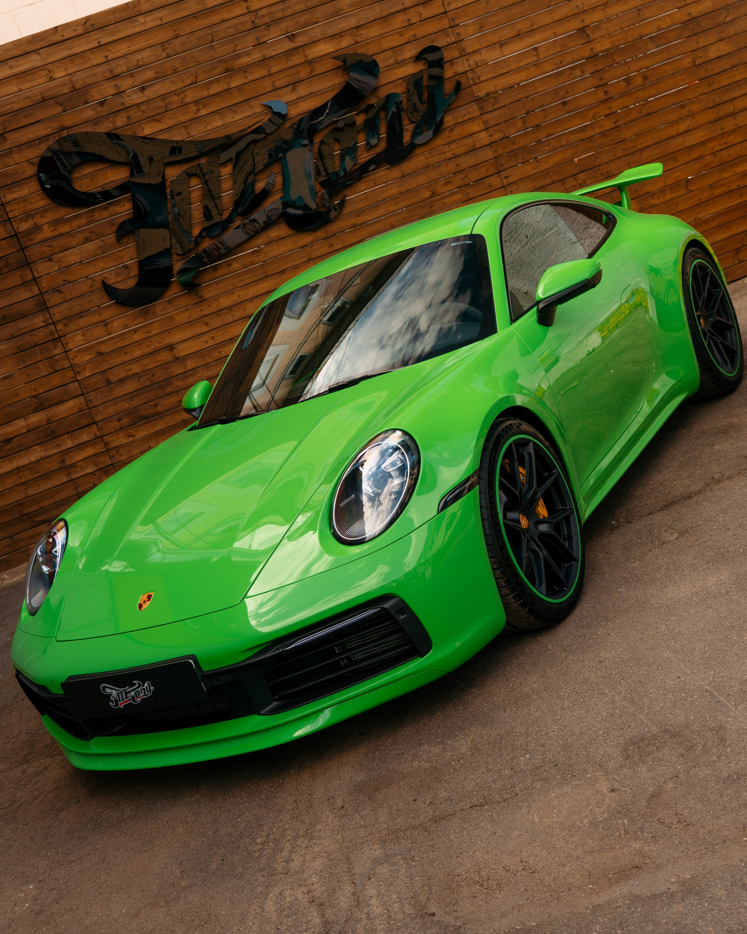 Porsche 911 замена дисков после перегрева и замена колодок. DeLorein