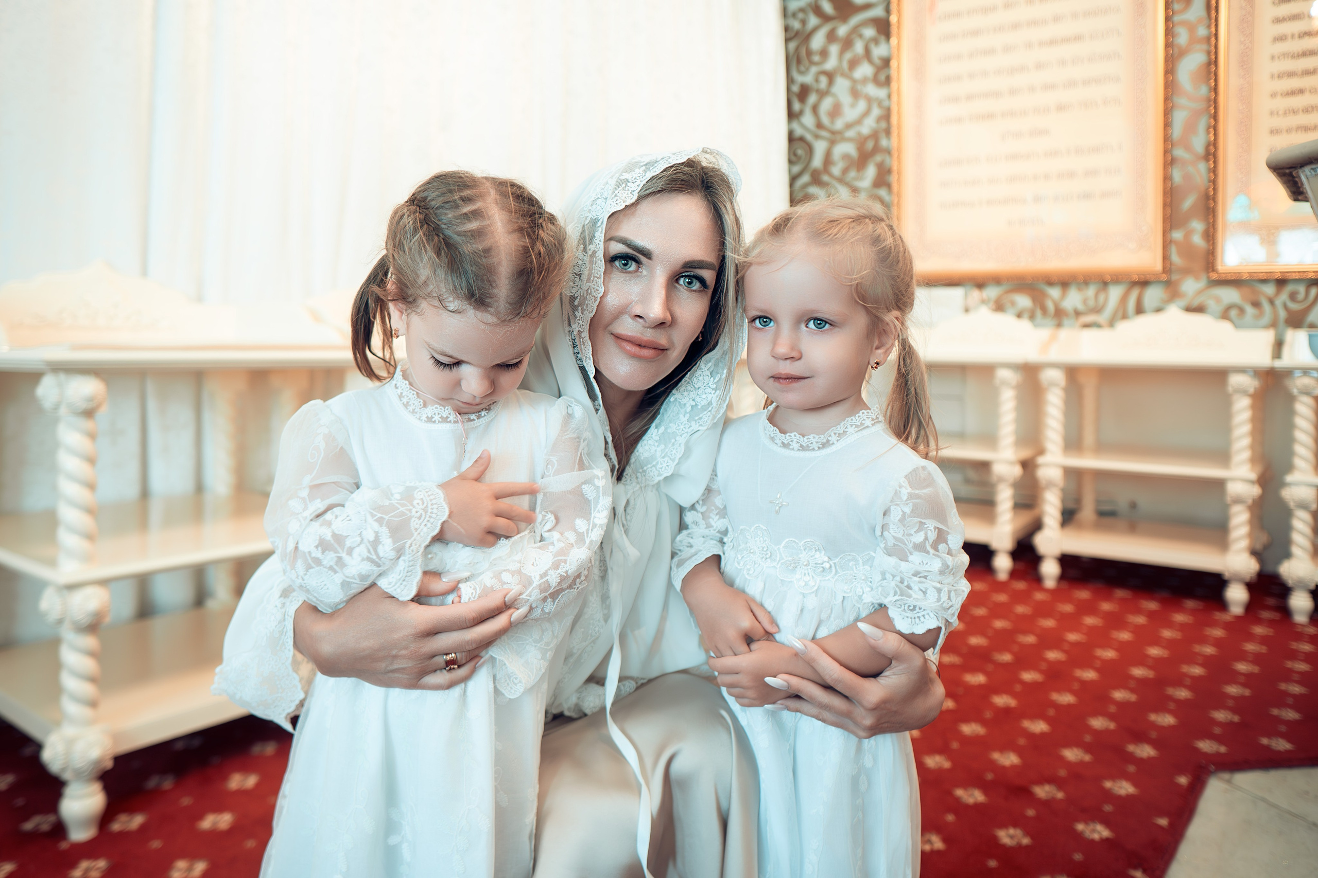 Таинство Крещения Евы и Софии