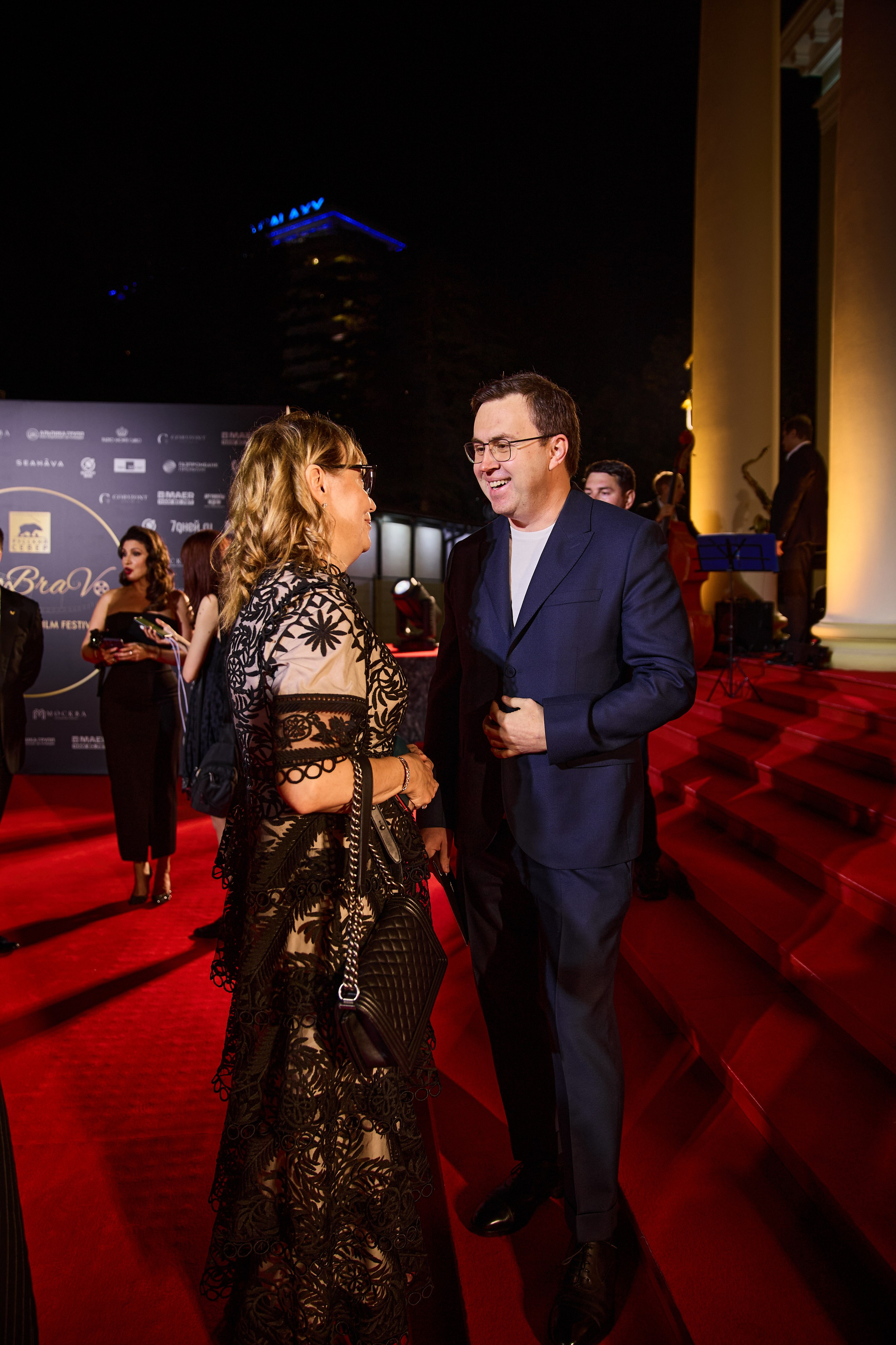 Фотосъемка репортажа кинофестиваля. Профессиональный фотограф в Сочи Виктория Джой. Обучение