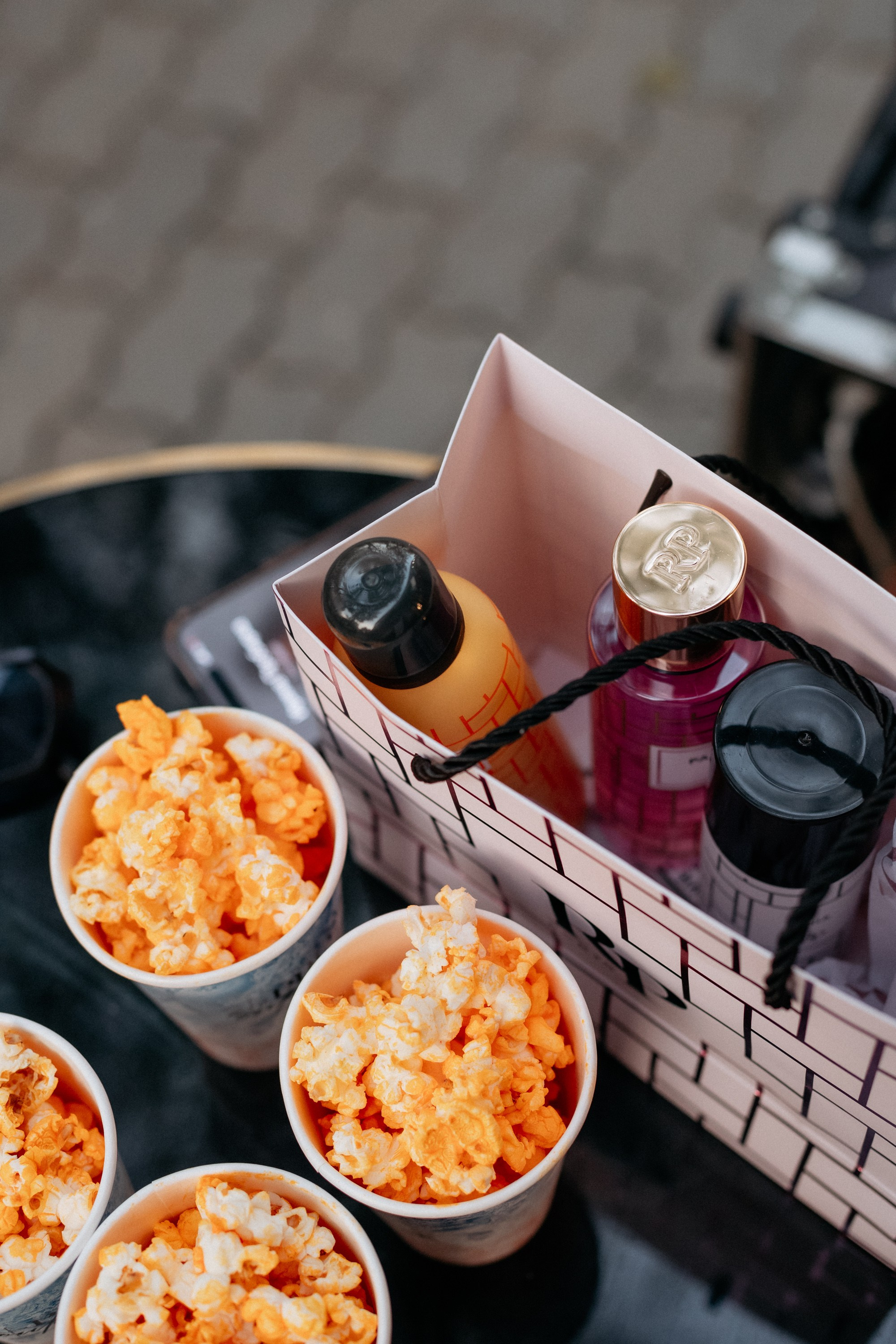 PROBIRKA21 — КИНОПОКАЗ. СВОИ. ФОТООТЧЕТЫ-СОБЫТИЯ-МЕСТА