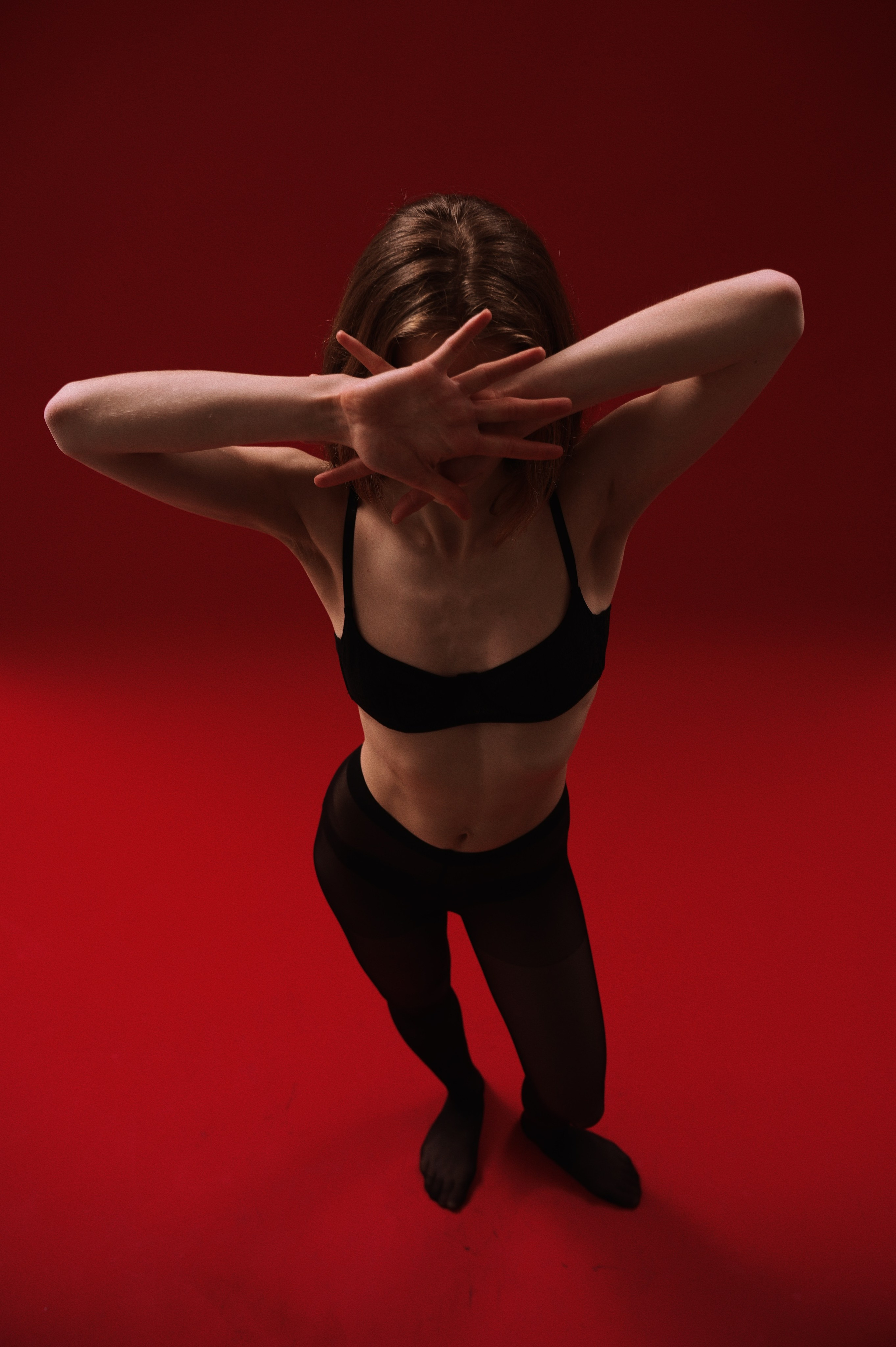 Her. Artem Khusainov