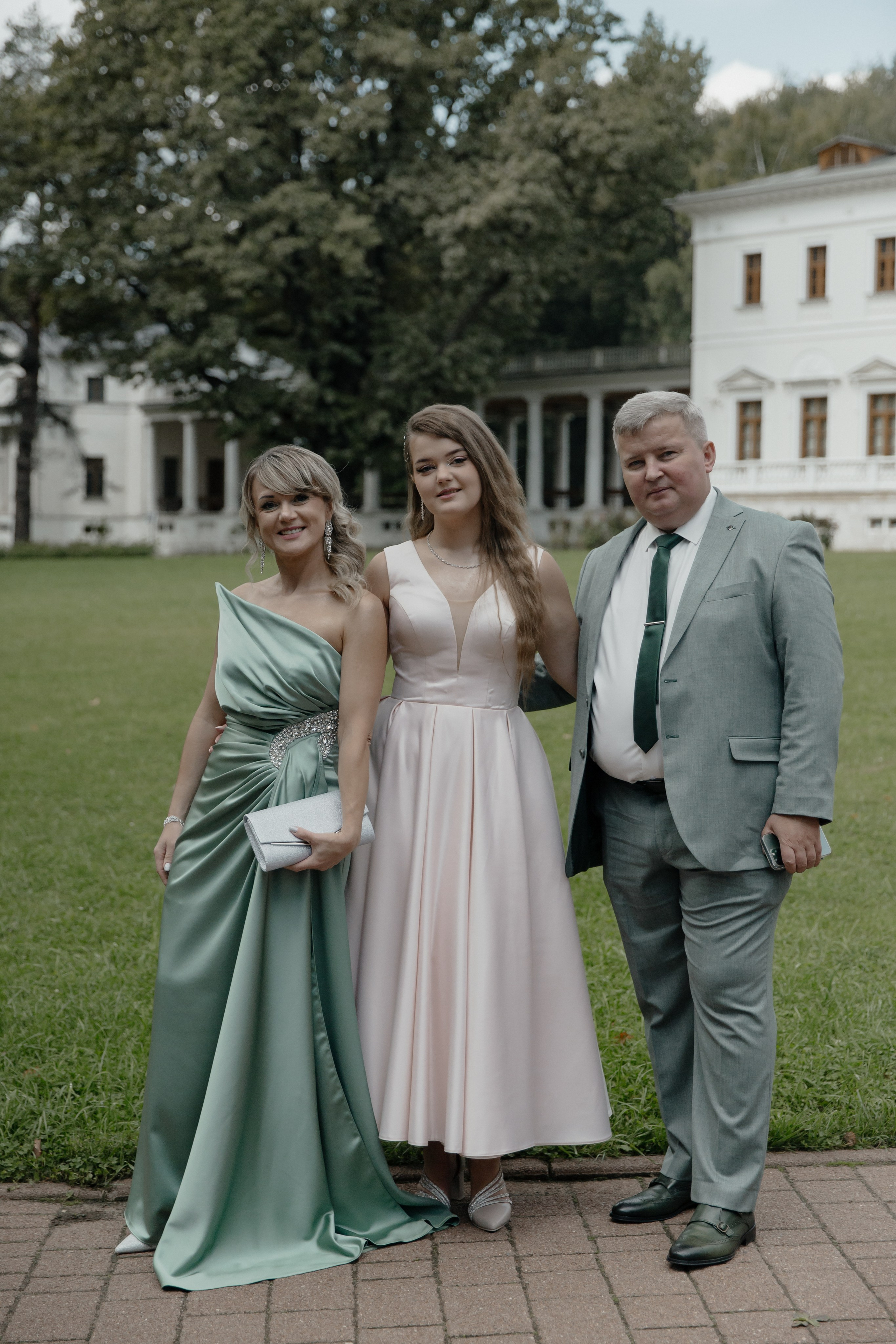 25.08.2024. RETOUCH-HOUSE