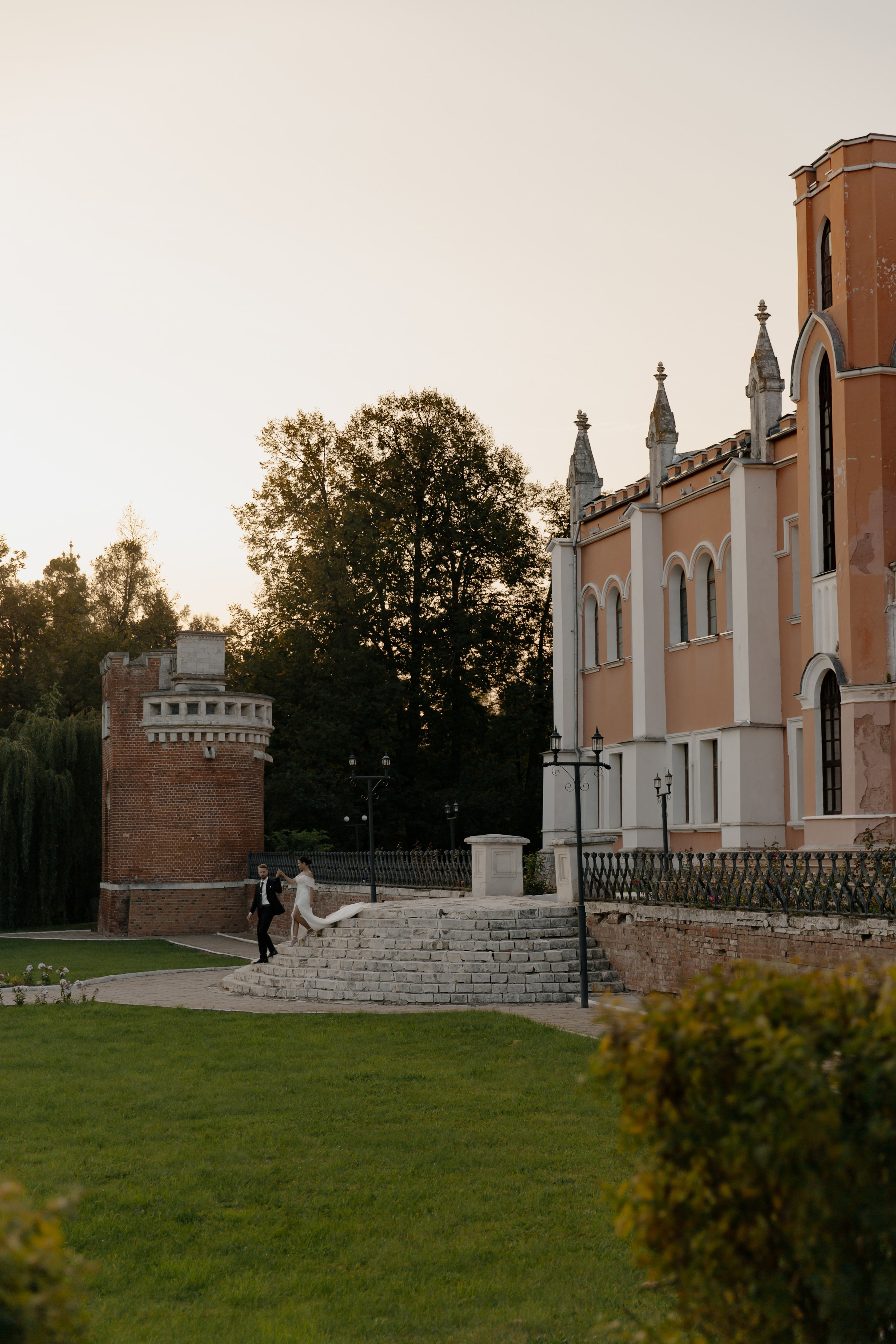 31.08.2024. RETOUCH-HOUSE