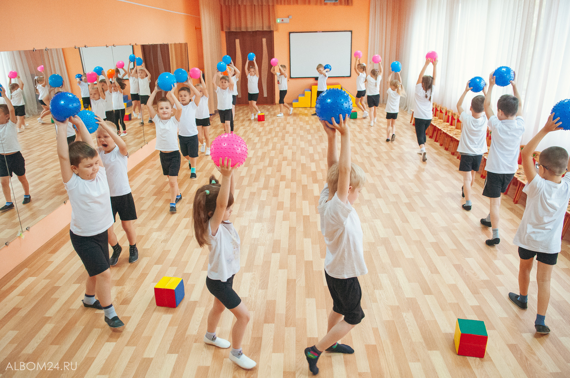 Съемка в детском саду № 4, Березовка. Выпускные альбомы и фотосъемка в Красноярске