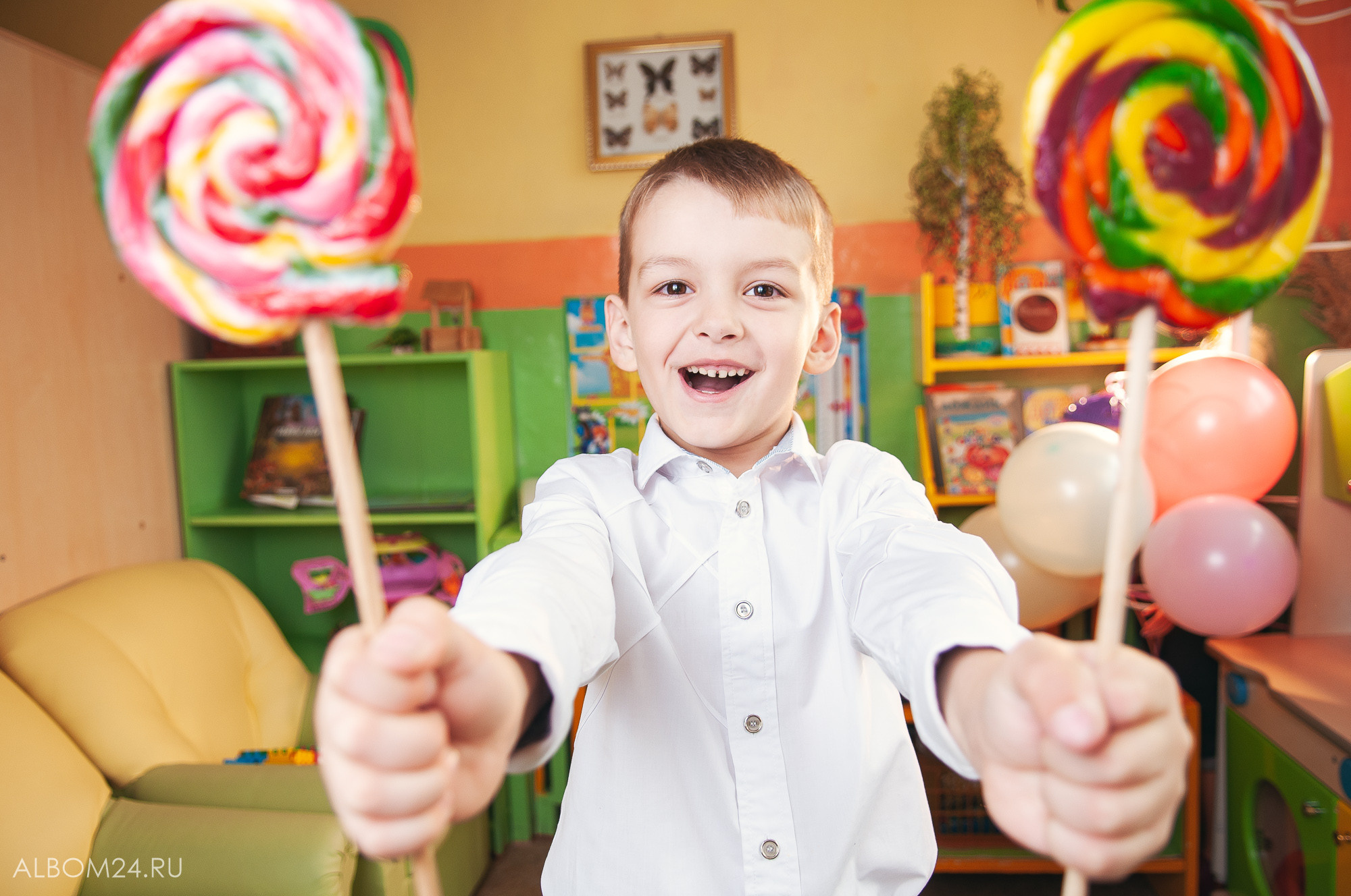 Съемка в детском саду № 4, Березовка. Выпускные альбомы и фотосъемка в Красноярске