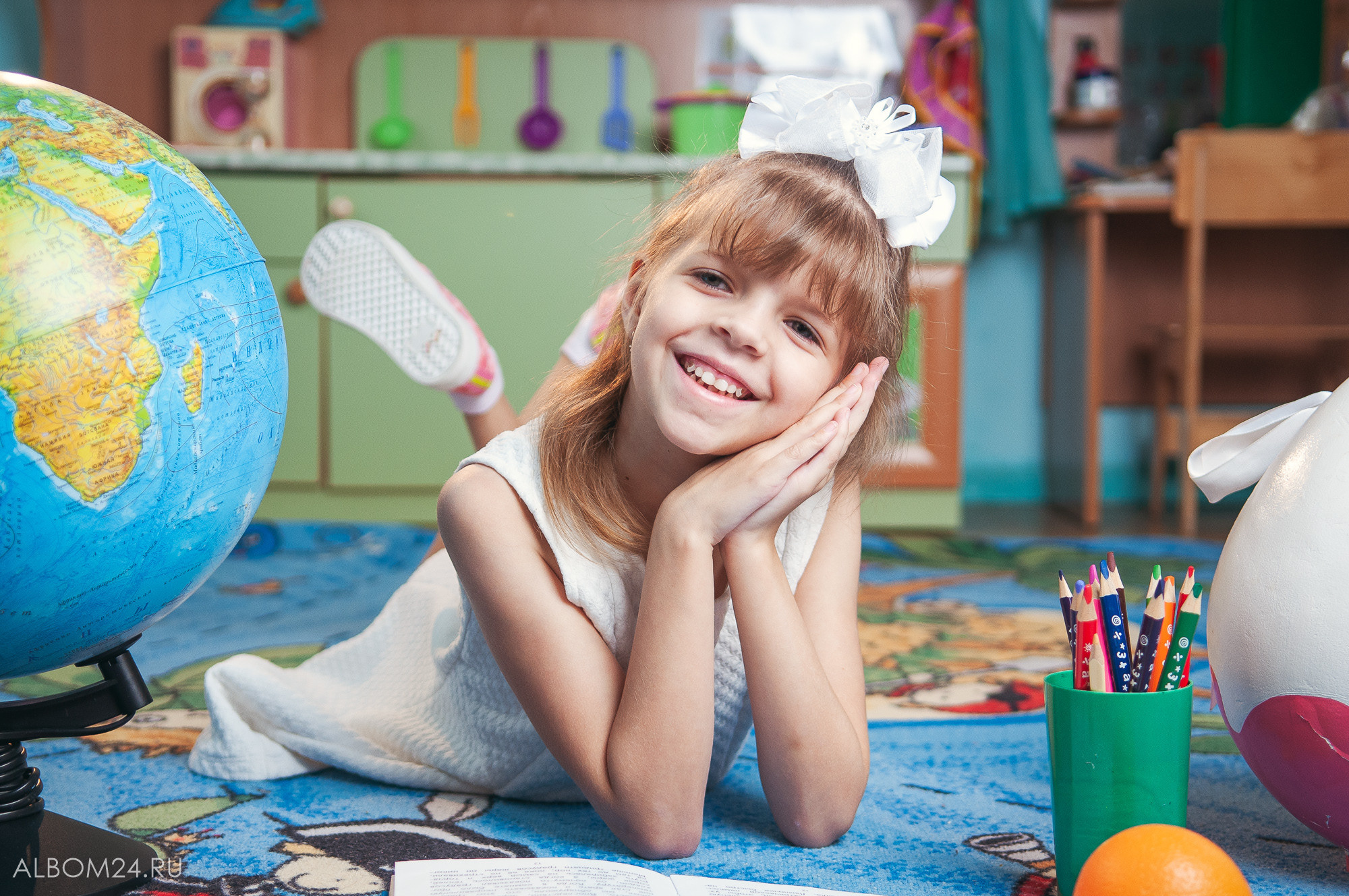 Съемка на выпускной альбом Бархатовский сад, гр. Подсолнушки. Выпускные альбомы и фотосъемка в Красноярске