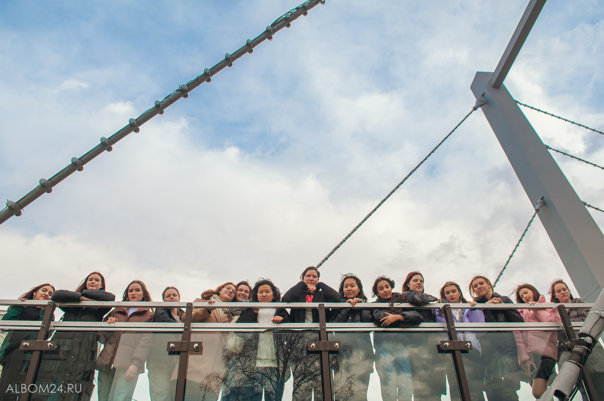 Съемка на выпускной альбом школа № 69, 9Б класс. Выпускные альбомы и фотосъемка в Красноярске