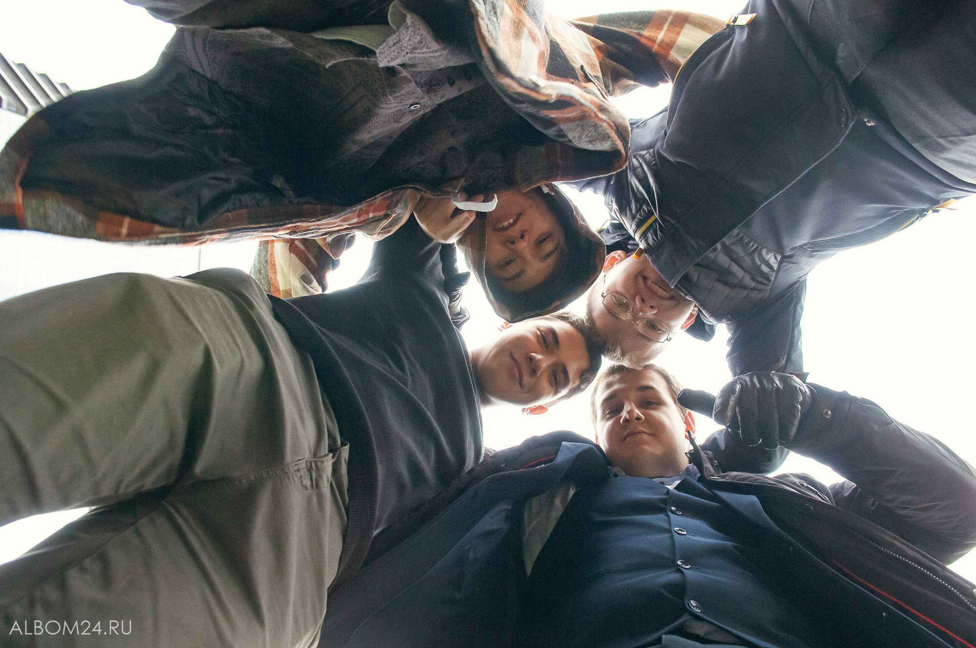 Съемка на выпускной альбом школа № 69, 9Б класс. Выпускные альбомы и фотосъемка в Красноярске