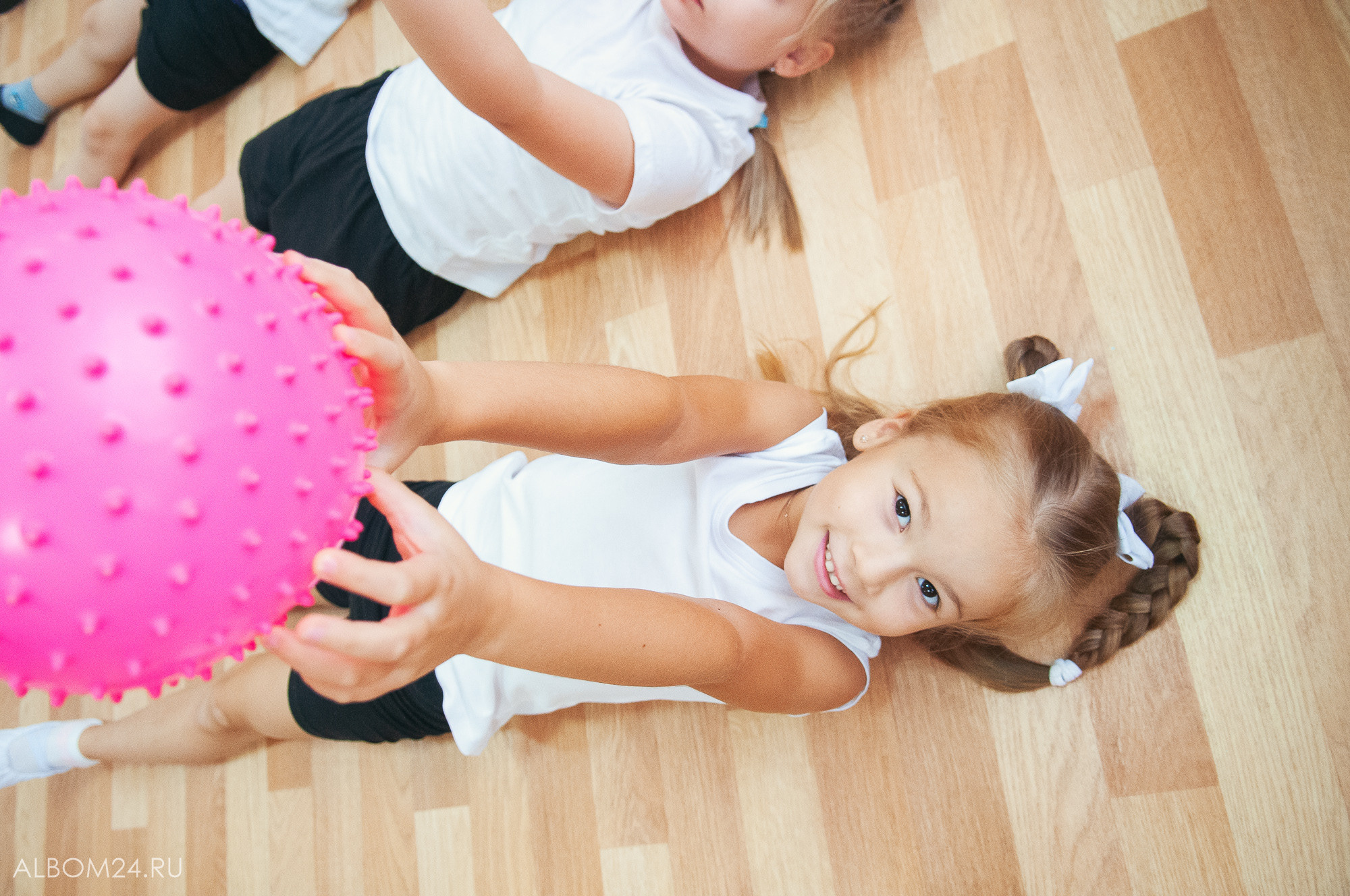 Съемка в детском саду № 4, Березовка. Выпускные альбомы и фотосъемка в Красноярске