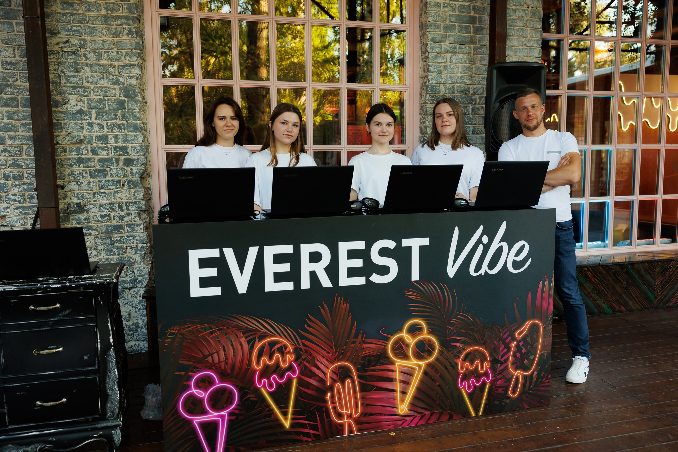 EVEREST VIBE good vibes only 16.08.2023. EVEREST PHOTO REPORT