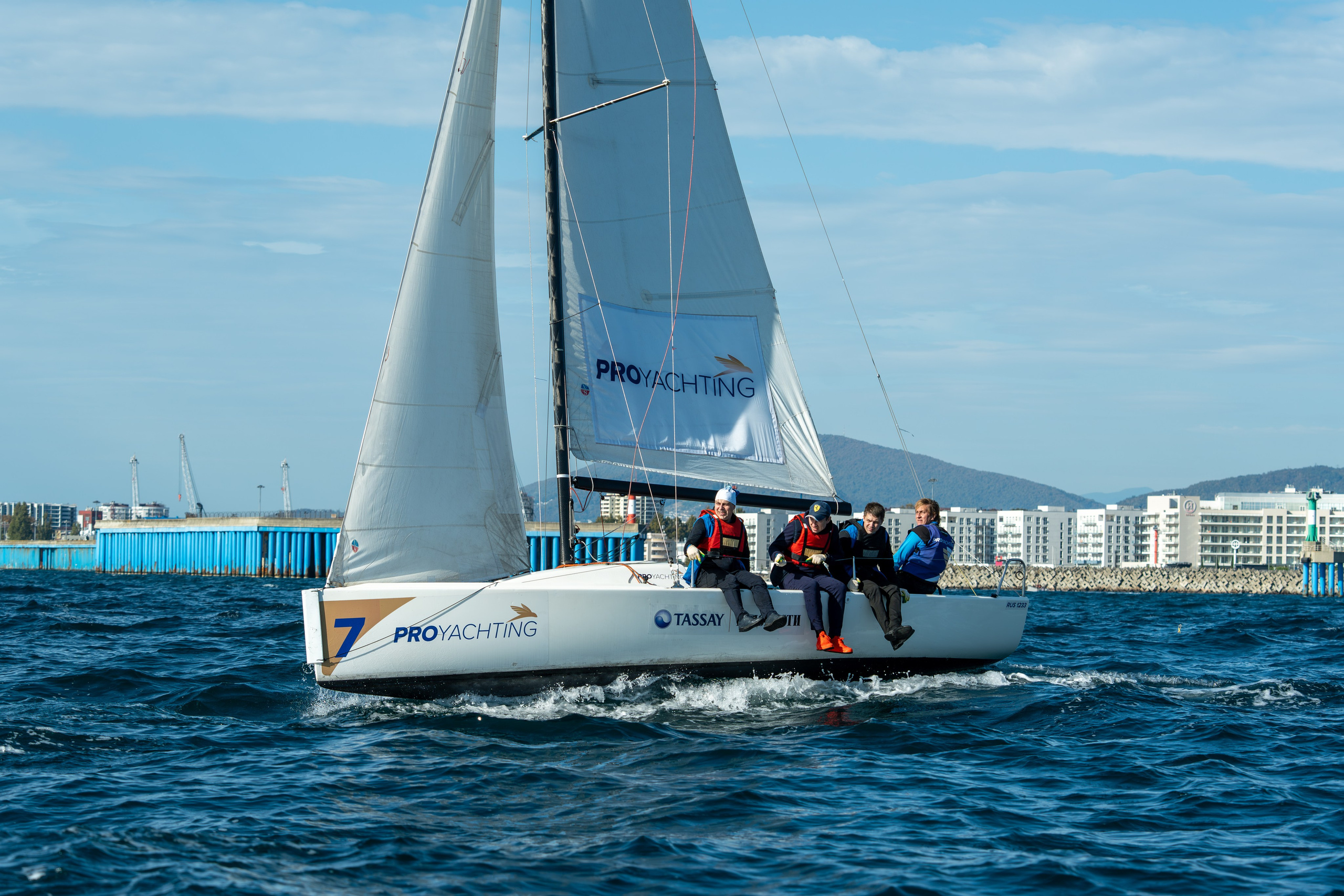 MICE мероприятие для компании «Базис». Репортажный фотограф в Красной Поляне и Сочи Павлюченко Екатерина