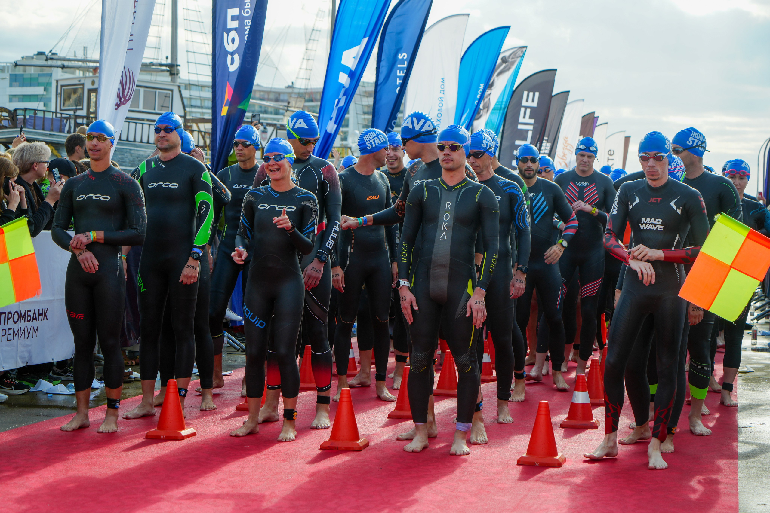 Фотоотчет партнерской интеграции для компании TELE2 на фестивале Ironstar. Репортажный фотограф в Красной Поляне и Сочи Павлюченко Екатерина