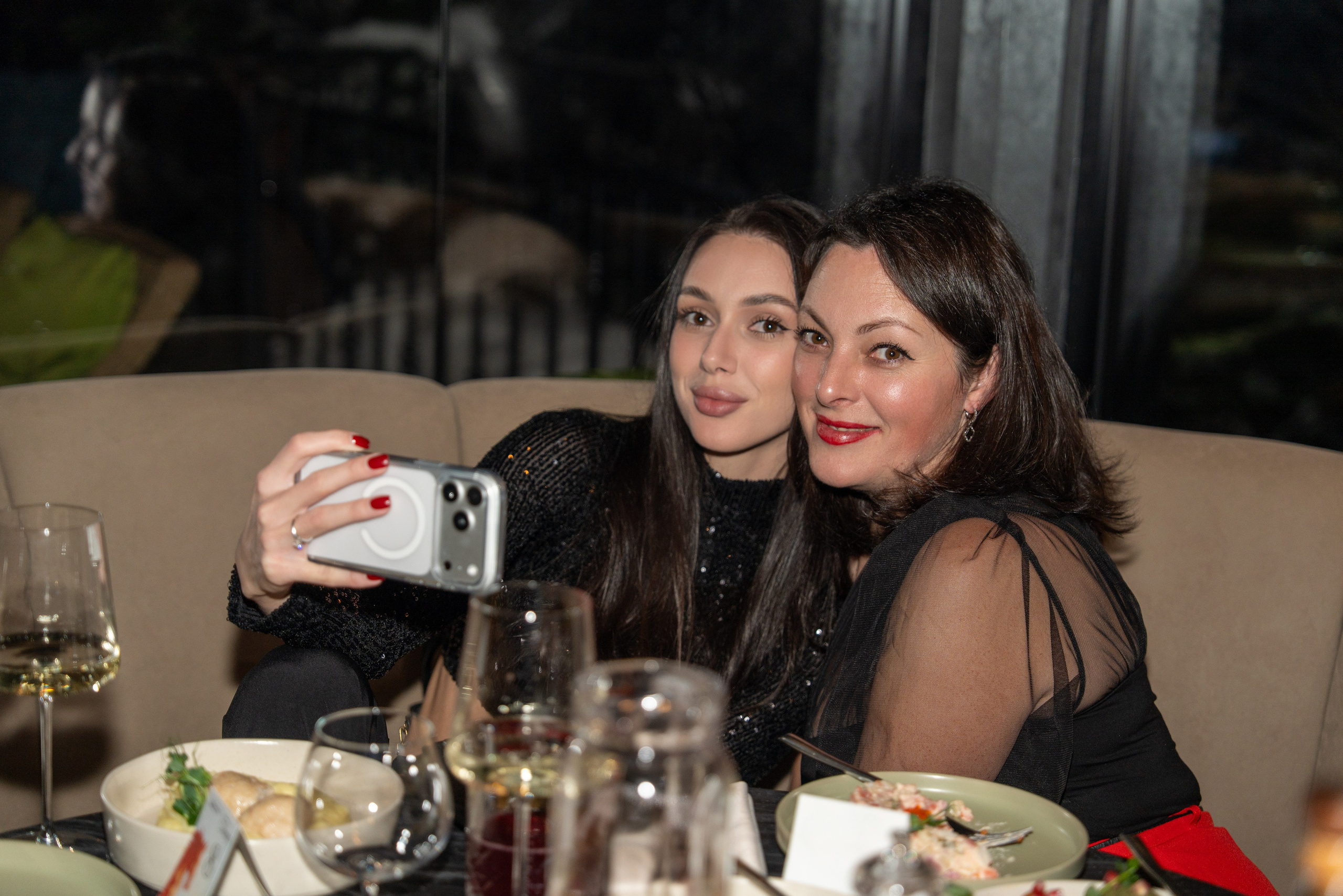 RS NYEAR2026. Репортажный фотограф в Красной Поляне и Сочи Павлюченко Екатерина