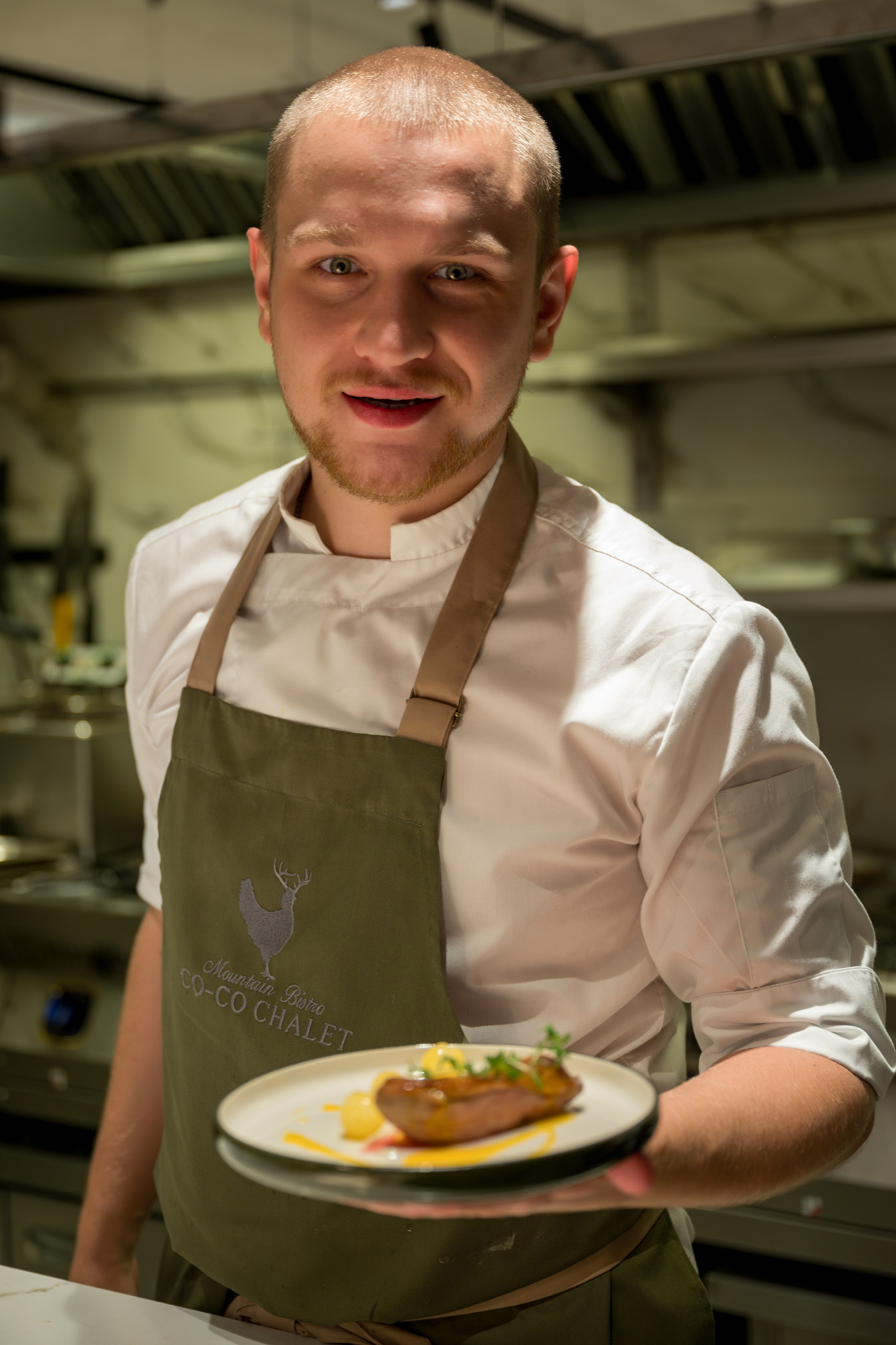 Гастрономический ужин в ресторане Co-Co Chalet. Репортажный фотограф в Красной Поляне и Сочи Павлюченко Екатерина