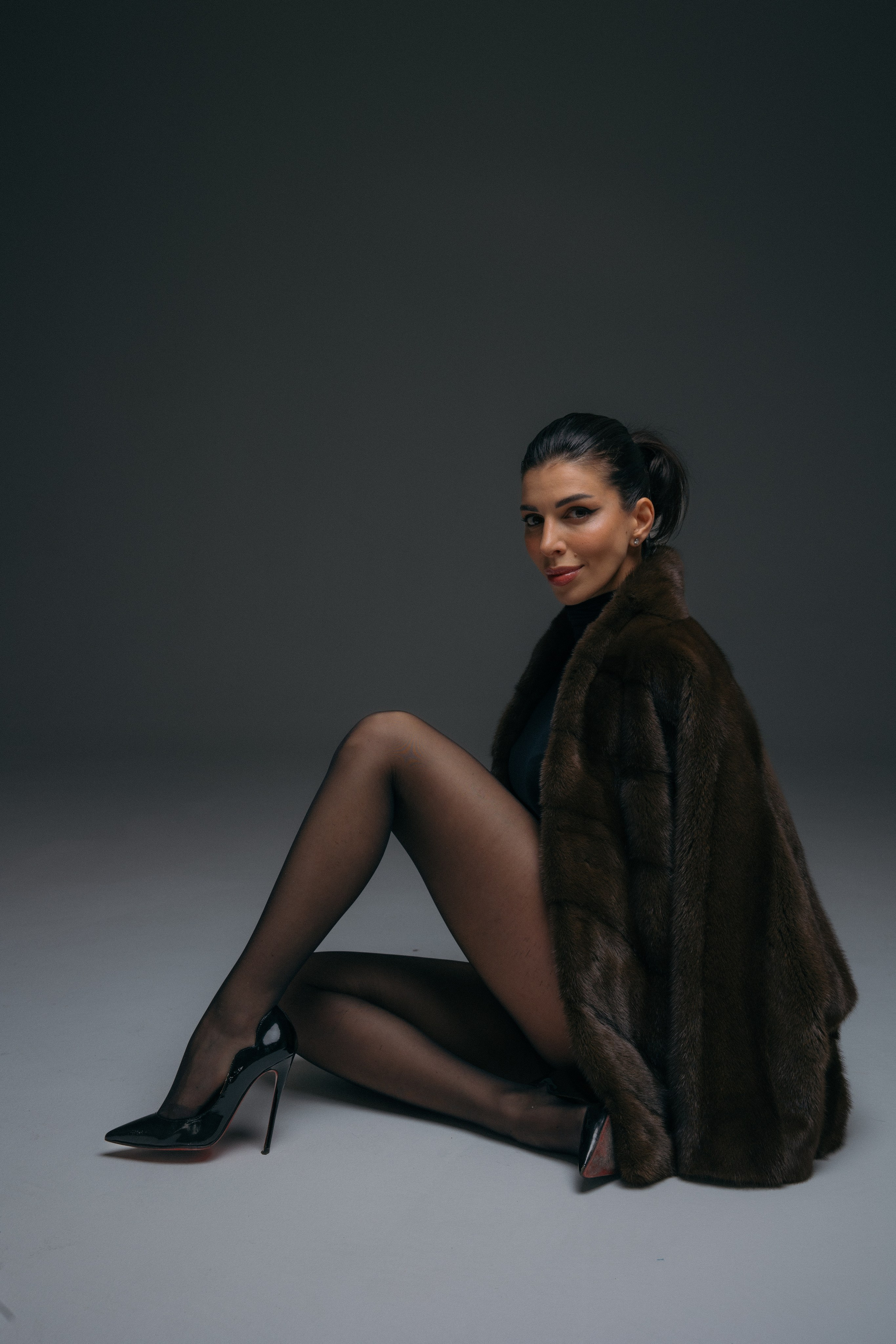 МАРИНА. Я фотограф из Москвы к Вашим услугам