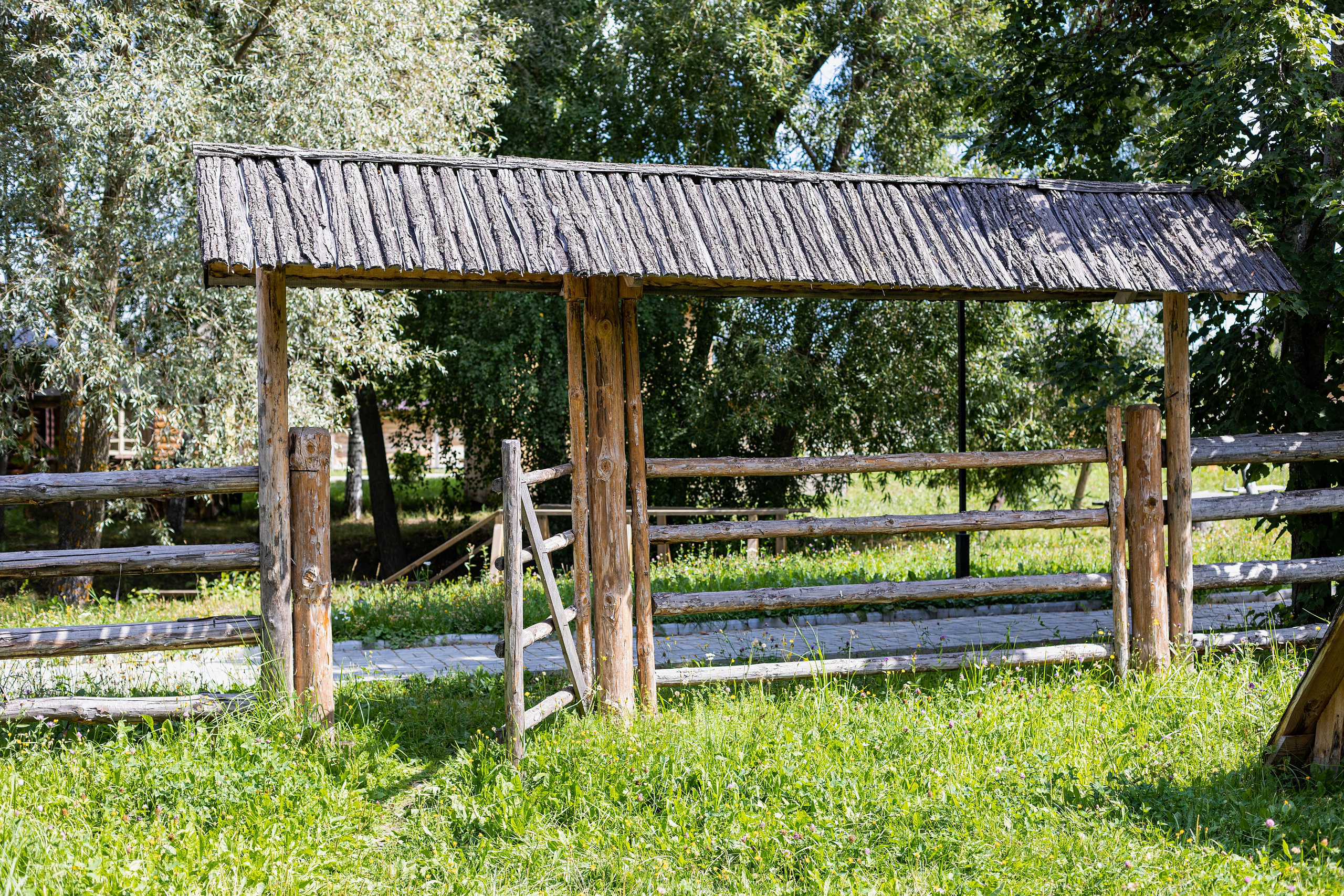 Фотосессия с Екатериной Анисимовой в Ибресинском этнографическом музее. Портретный и репортажный фотограф в Чебоксарах Андриян Чаркин