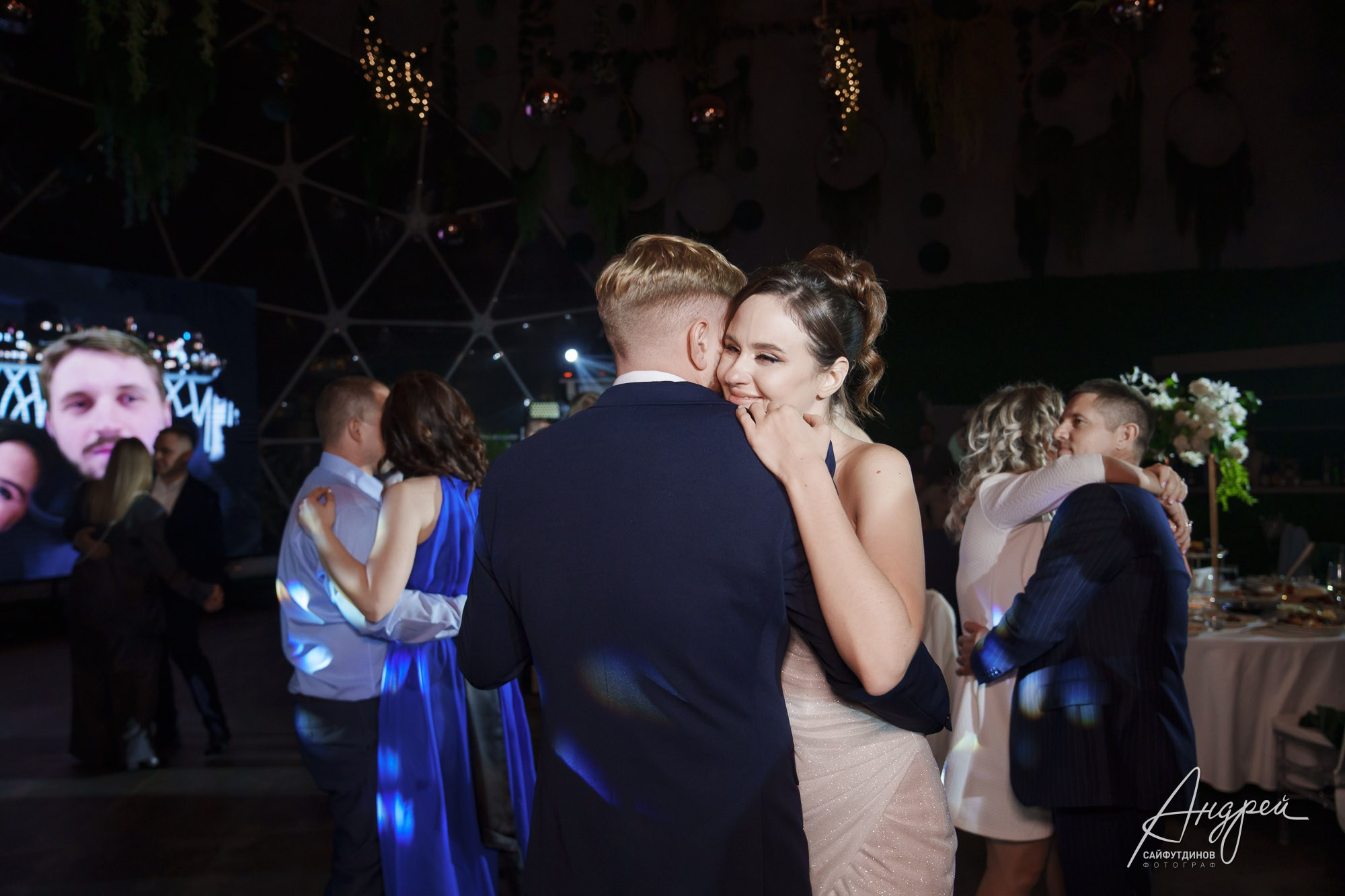 Фотоотчёт и бэкстейдж свадебной фотосессии. Свадебный и семейный фотограф в Ростове-на-Дону. Андрей Сайфутдинов