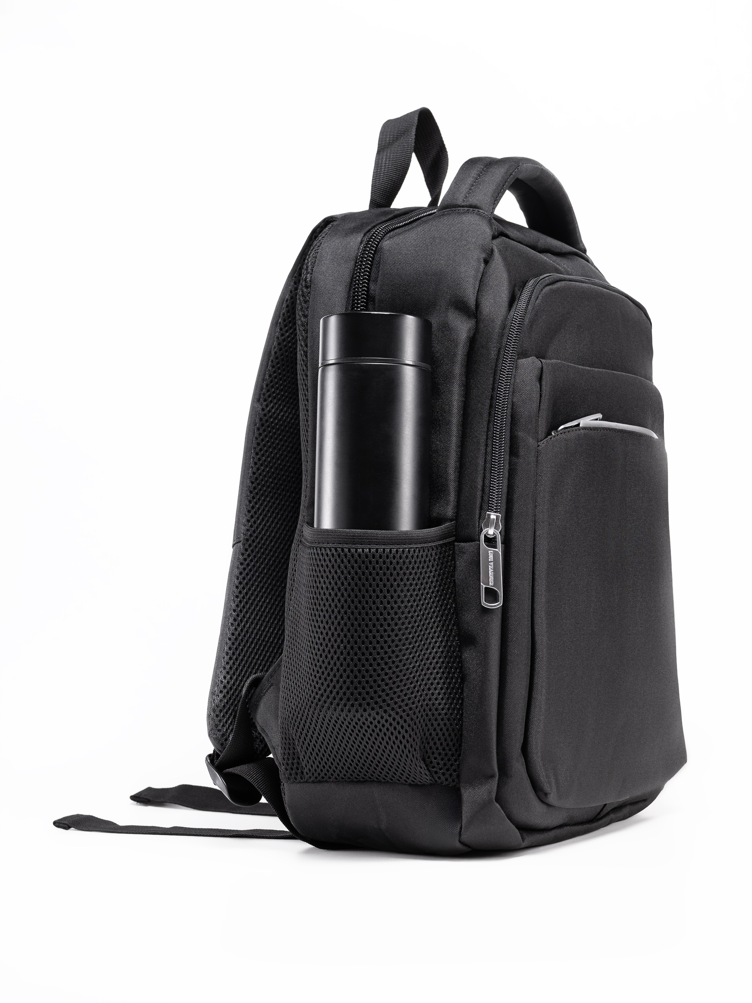 Рюкзаки предметка серия 2. Предметный фотограф, фото для маркетплейсов Пятигорск, КМВ